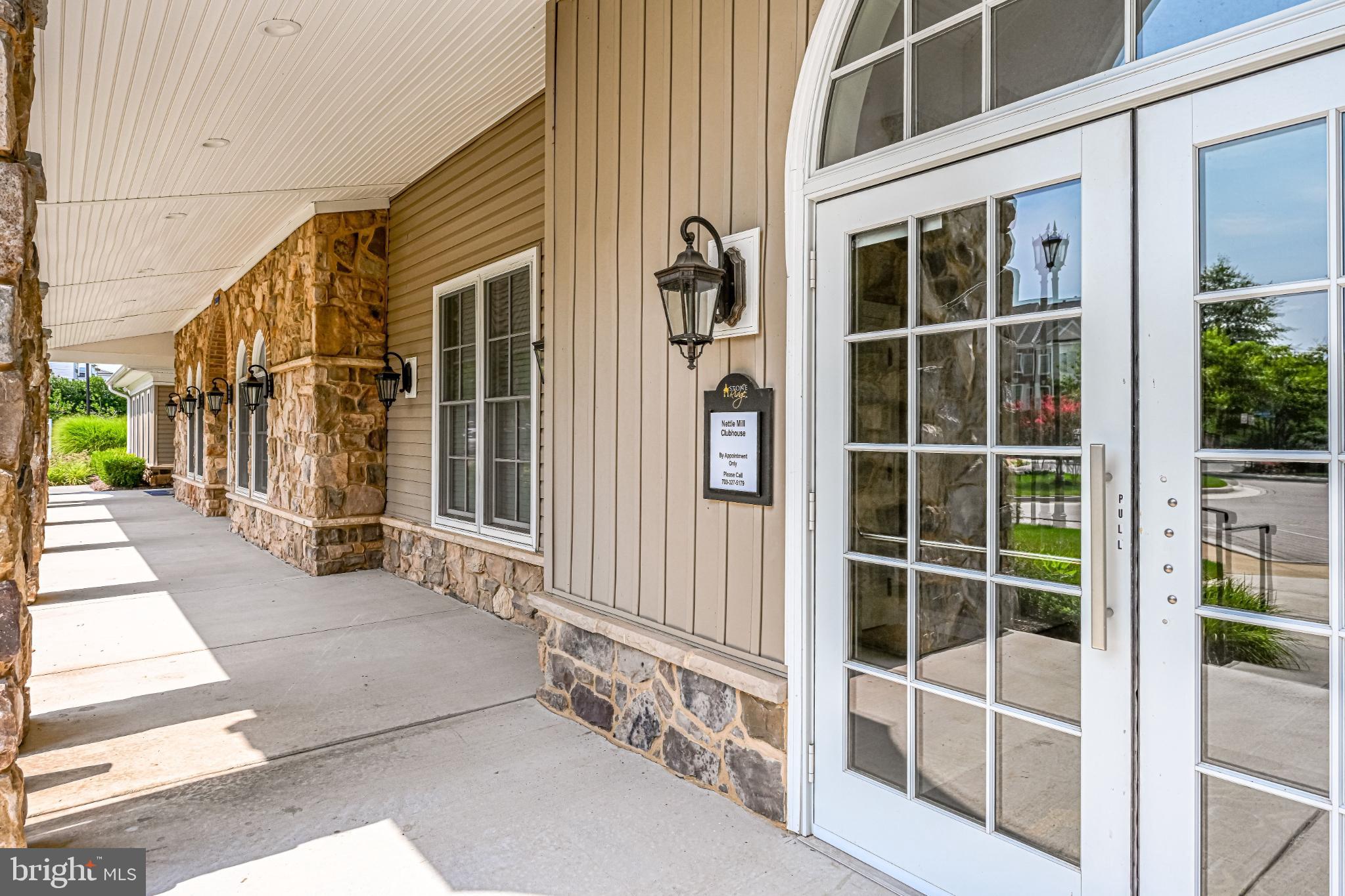 STONE RIDGE LANDBAY 5R - Residential