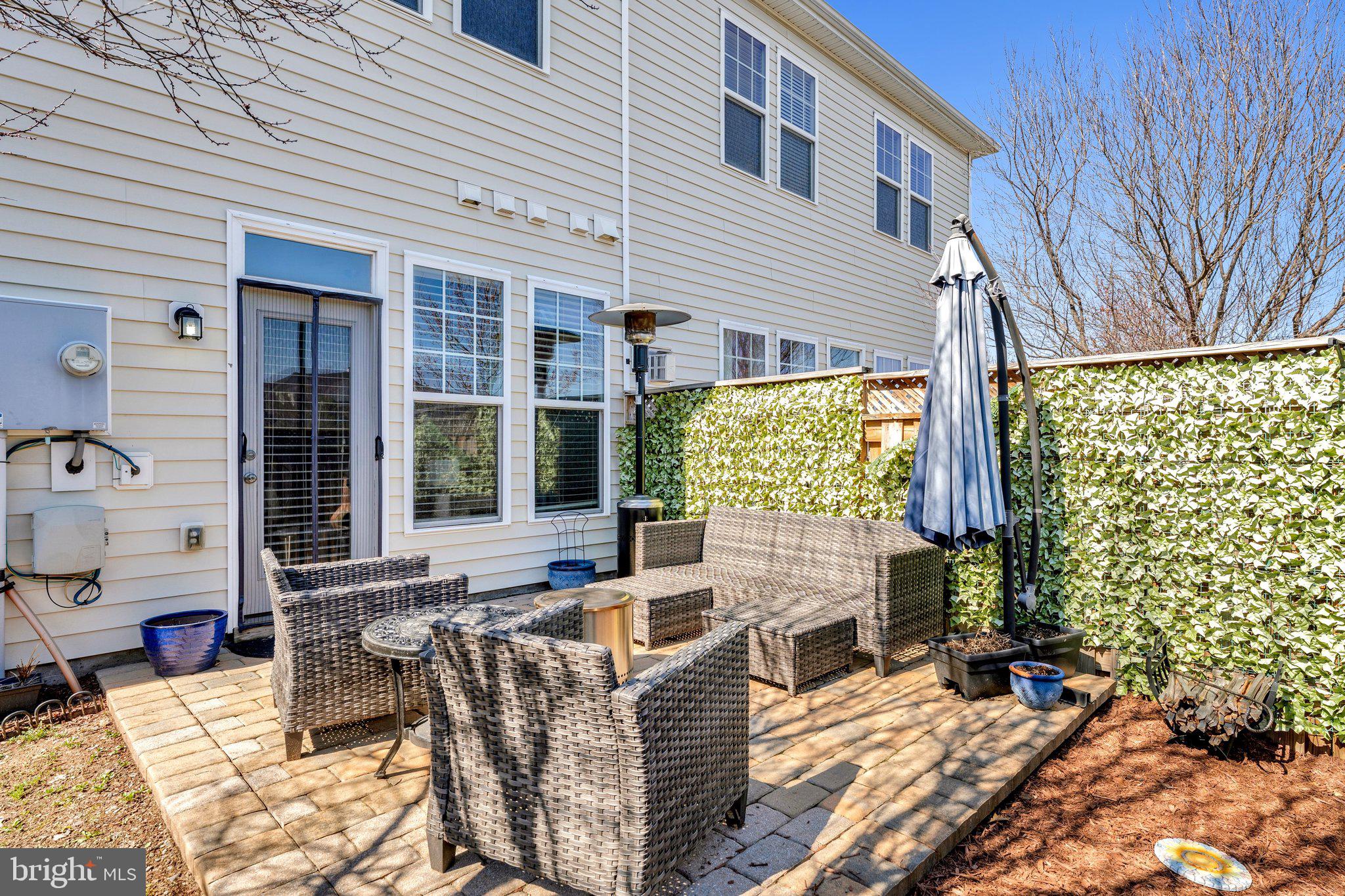 STONE RIDGE LANDBAY 5R - Residential