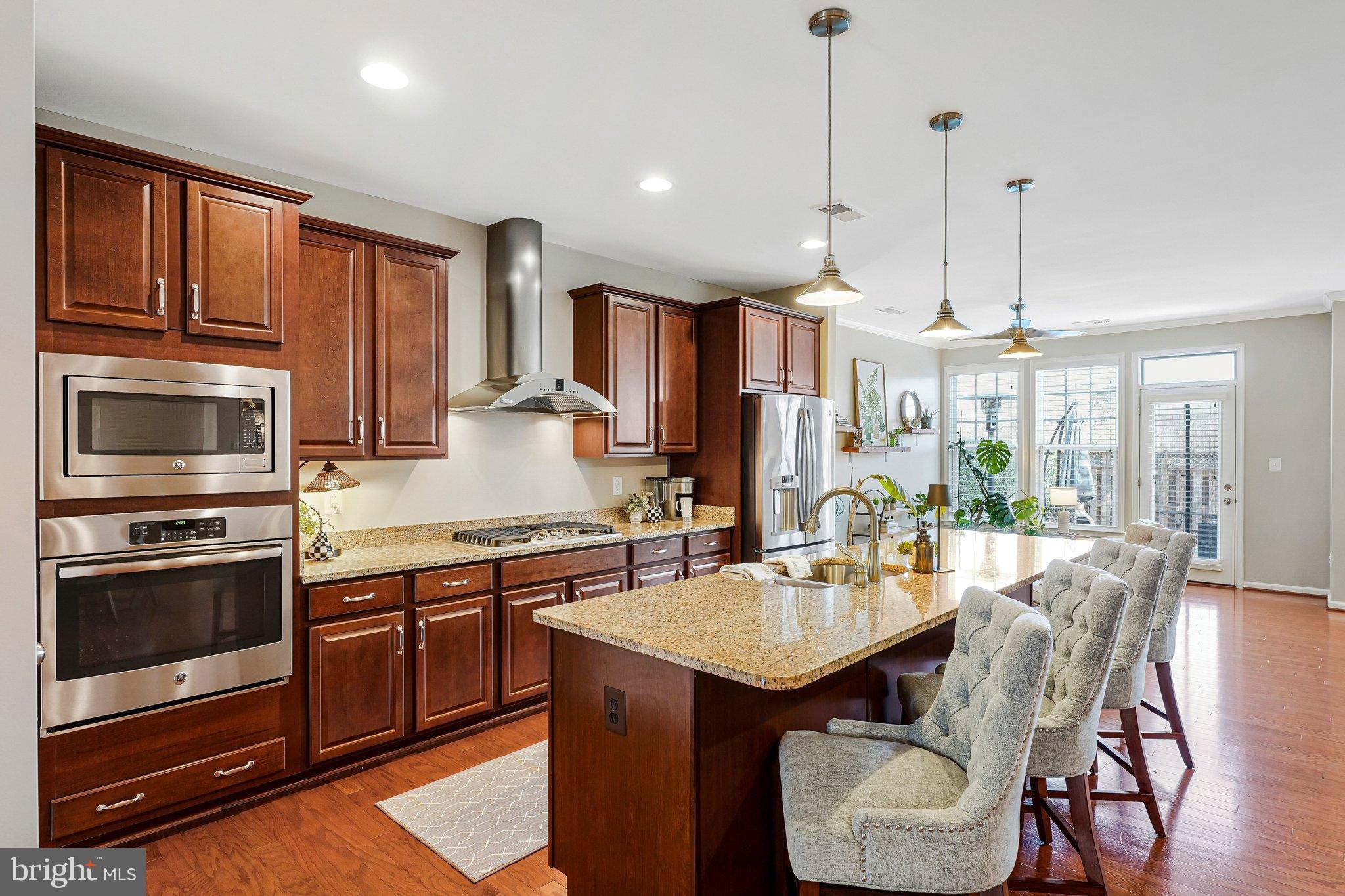 STONE RIDGE LANDBAY 5R - Residential