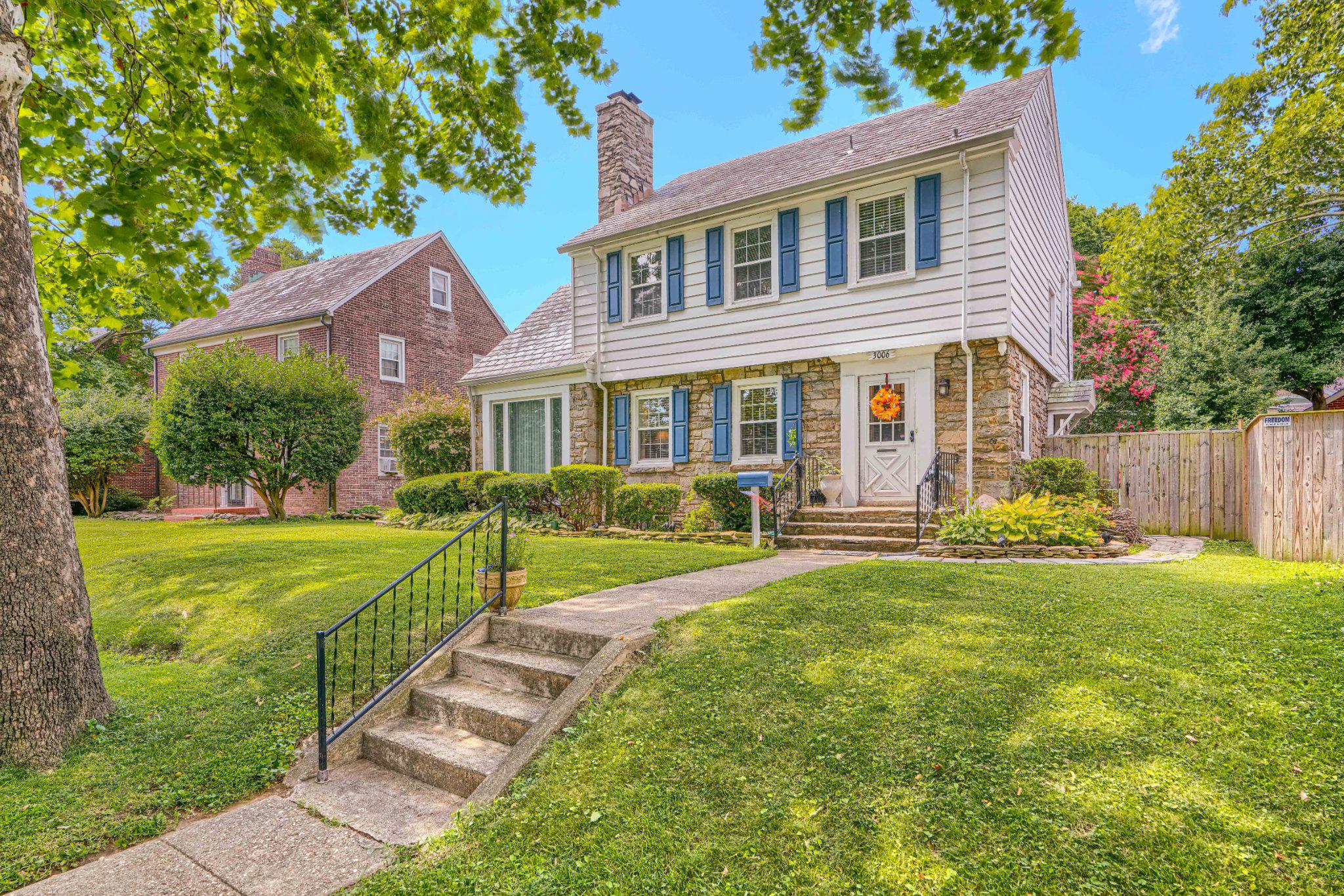 3006 DUNMORE ROAD