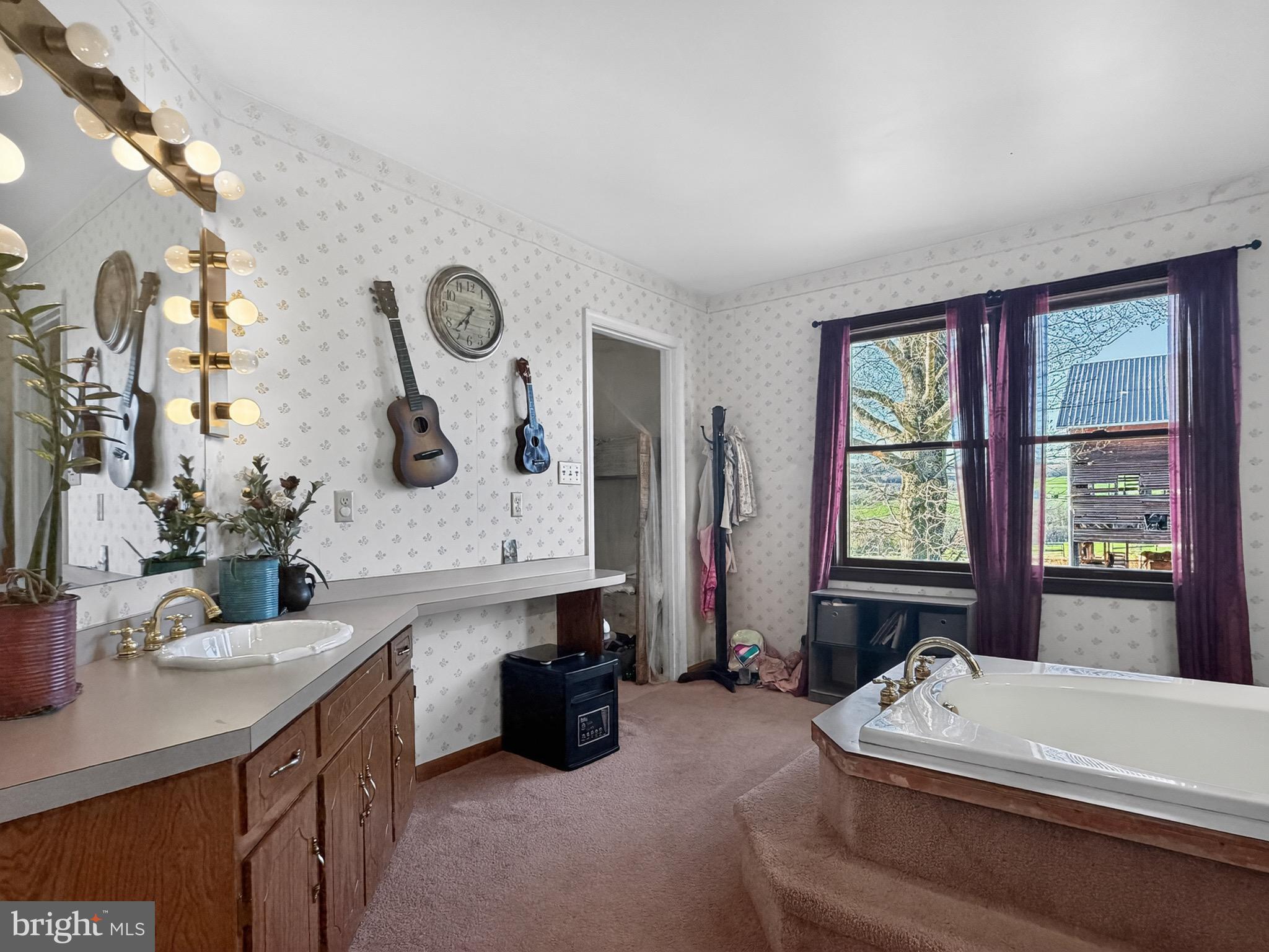 HALIFAX TOWNSHIP - Residential