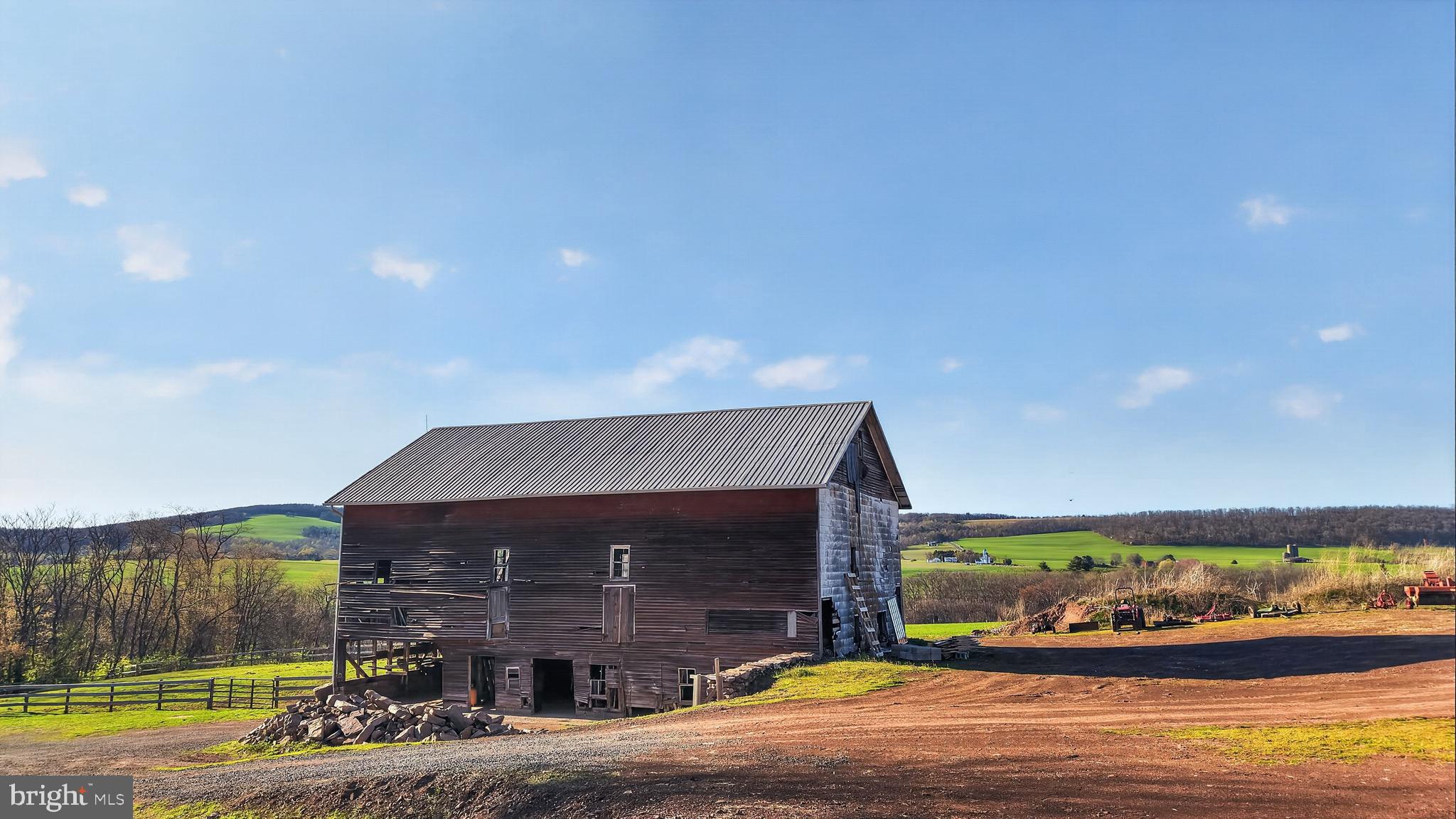 HALIFAX TOWNSHIP - Residential