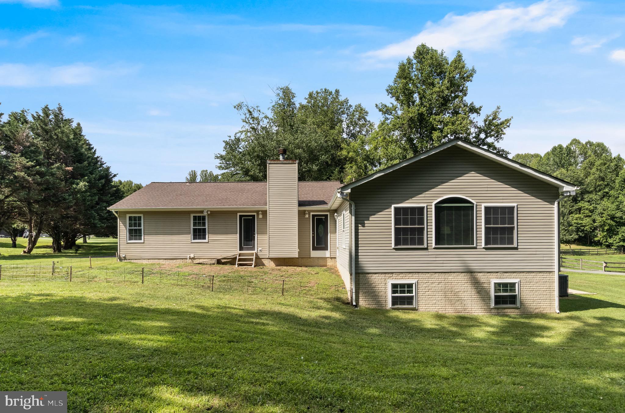 4785 ROANOKE PLACE