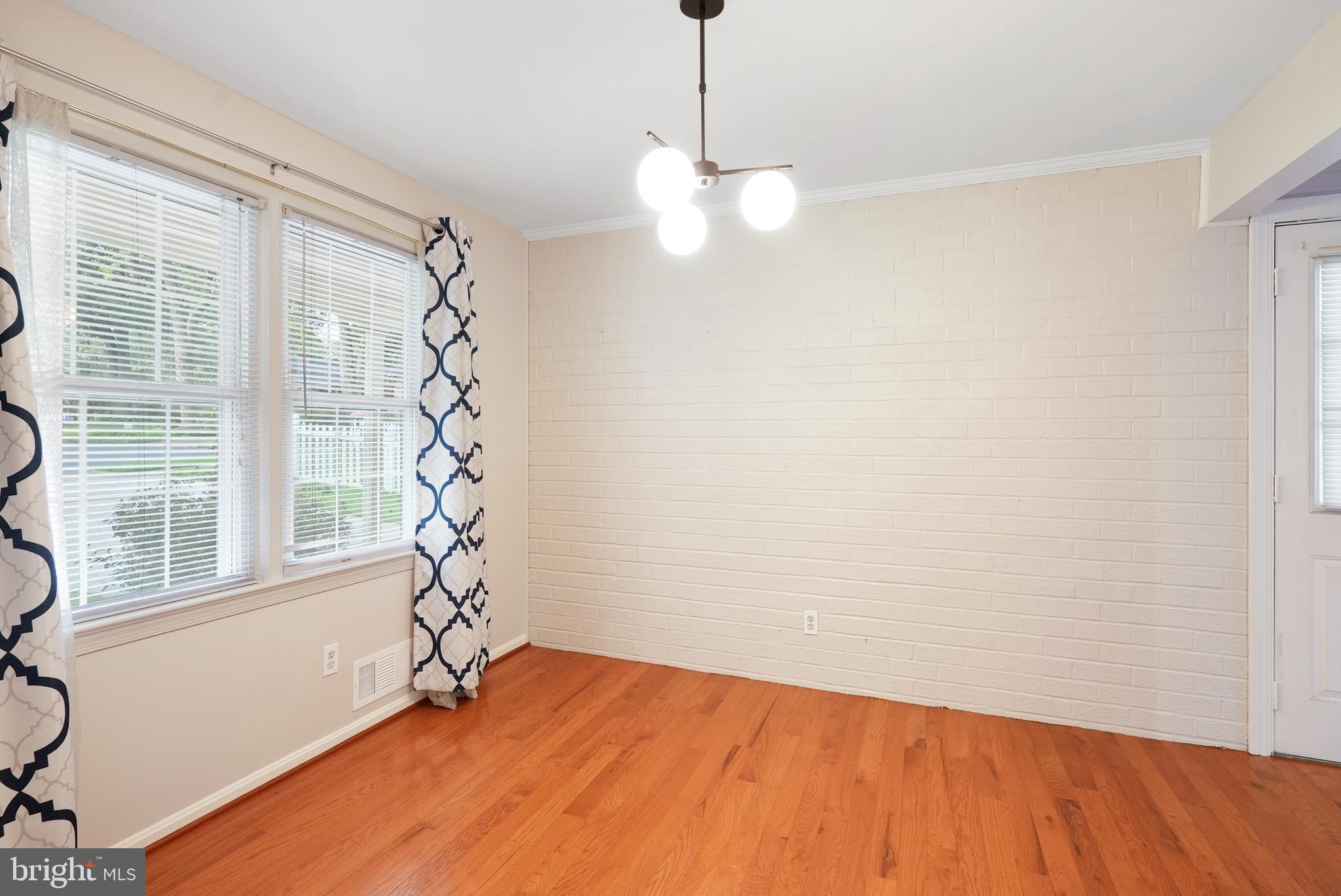 ORANGE HUNT ESTATES - Residential Lease