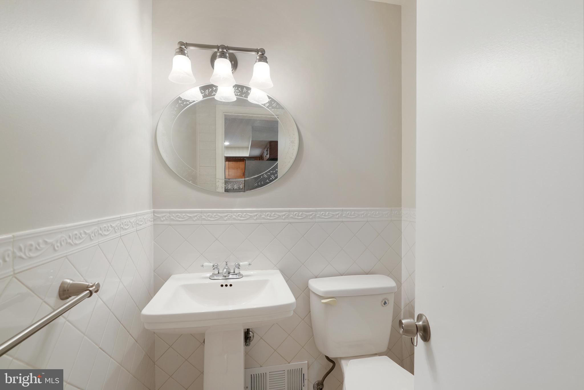 ORANGE HUNT ESTATES - Residential Lease