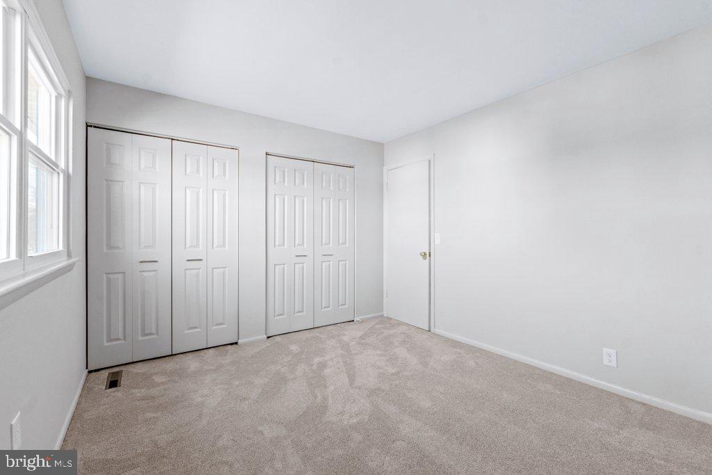 SUSSEX SQUARE CONDO - Residential