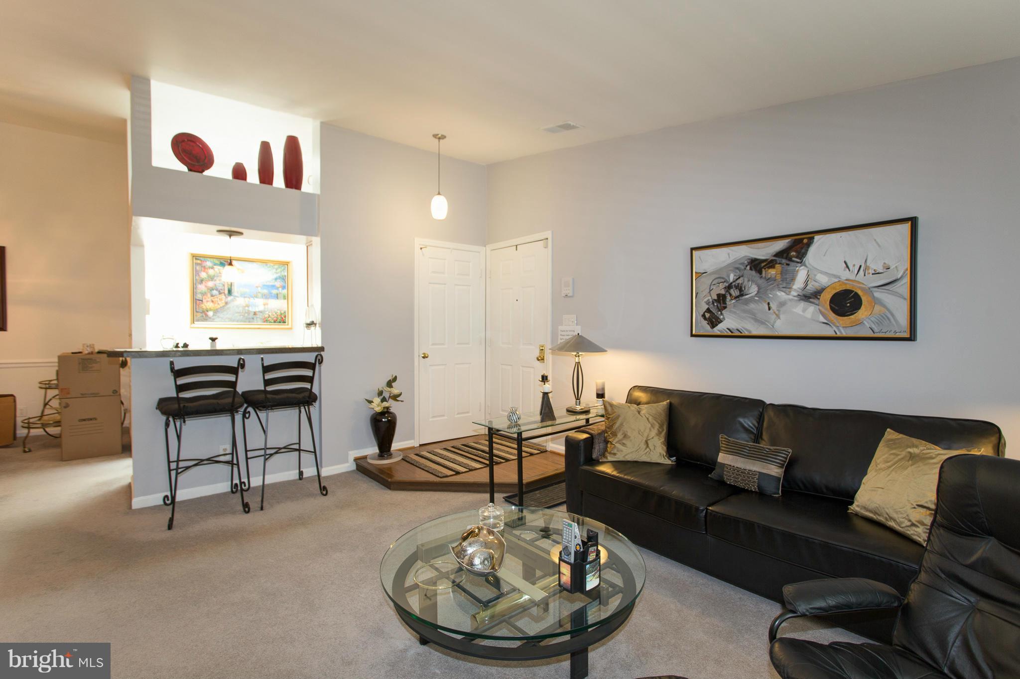 STRATFORD PLACE AT KINGS - Residential