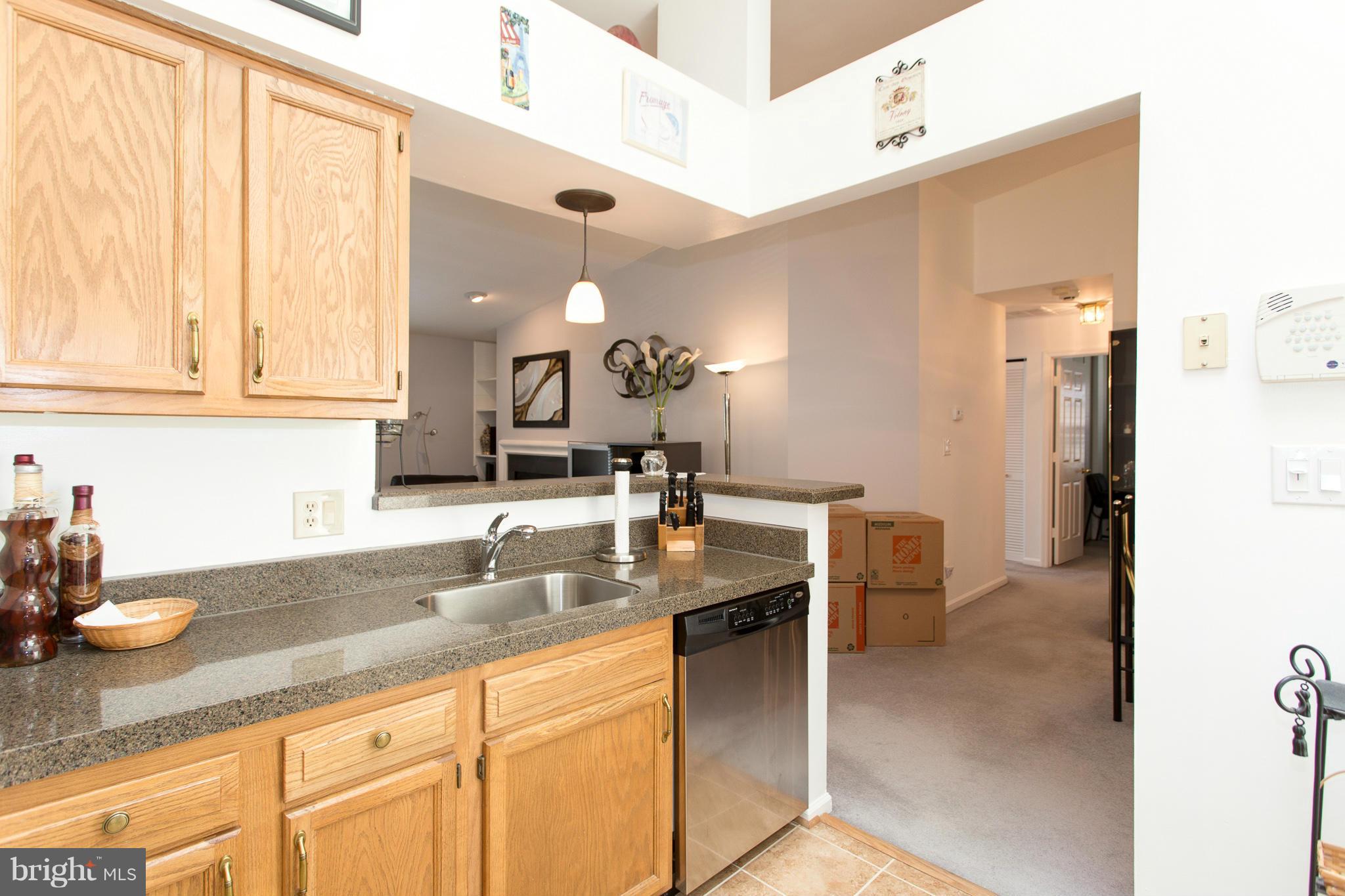 STRATFORD PLACE AT KINGS - Residential