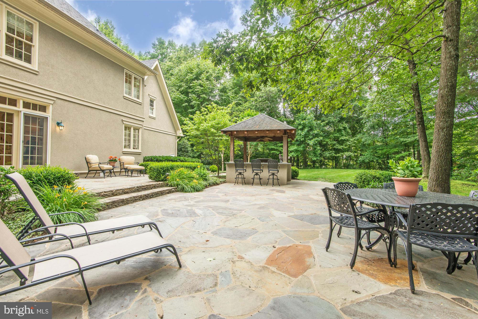 CHINQUAPIN - Residential