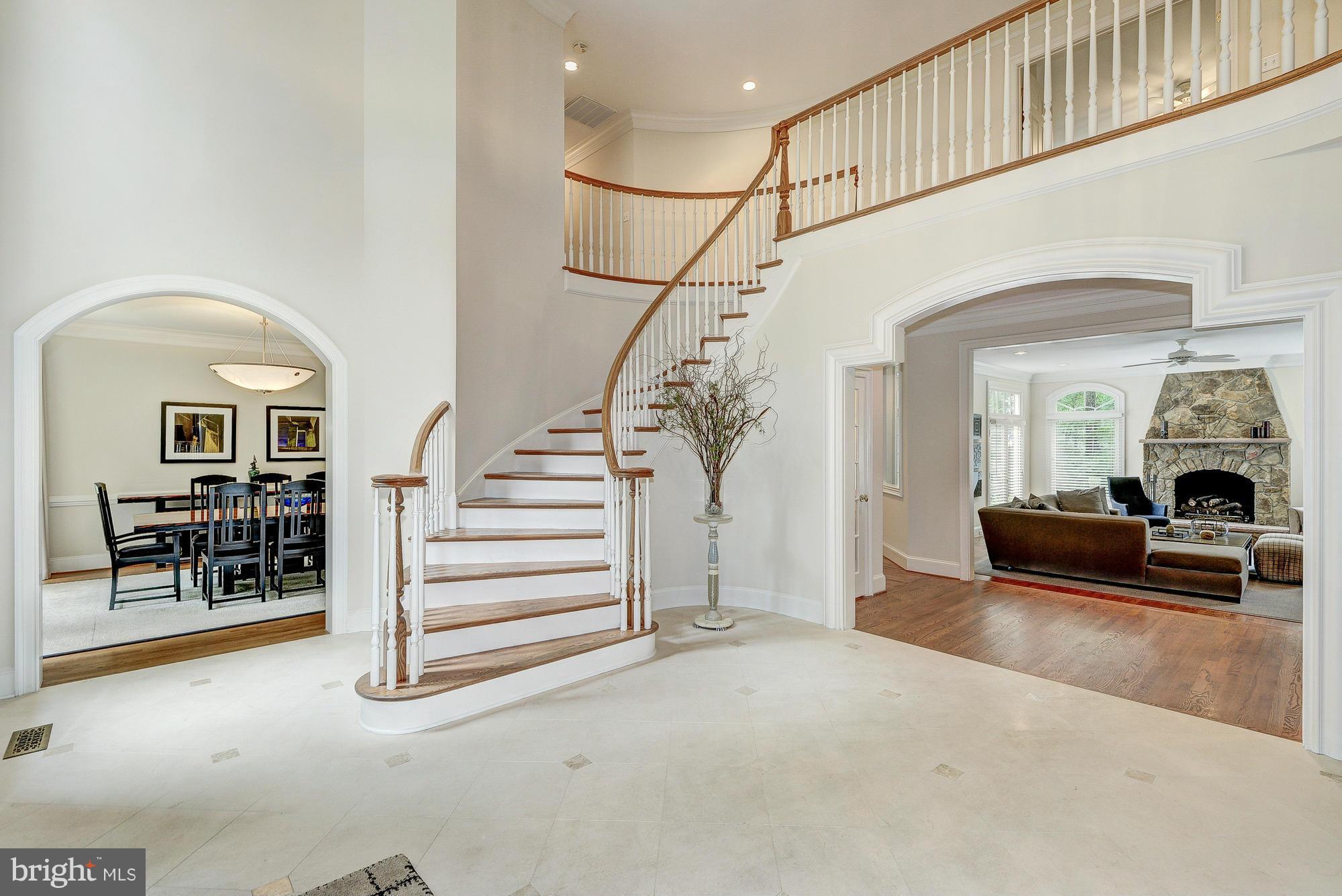 CHINQUAPIN - Residential