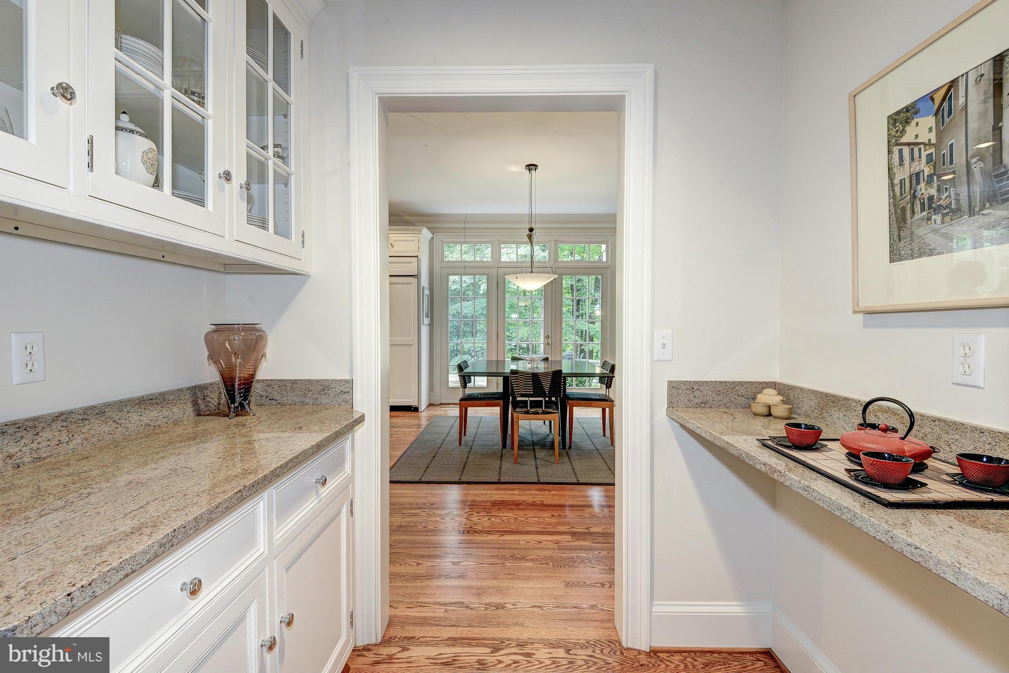 CHINQUAPIN - Residential