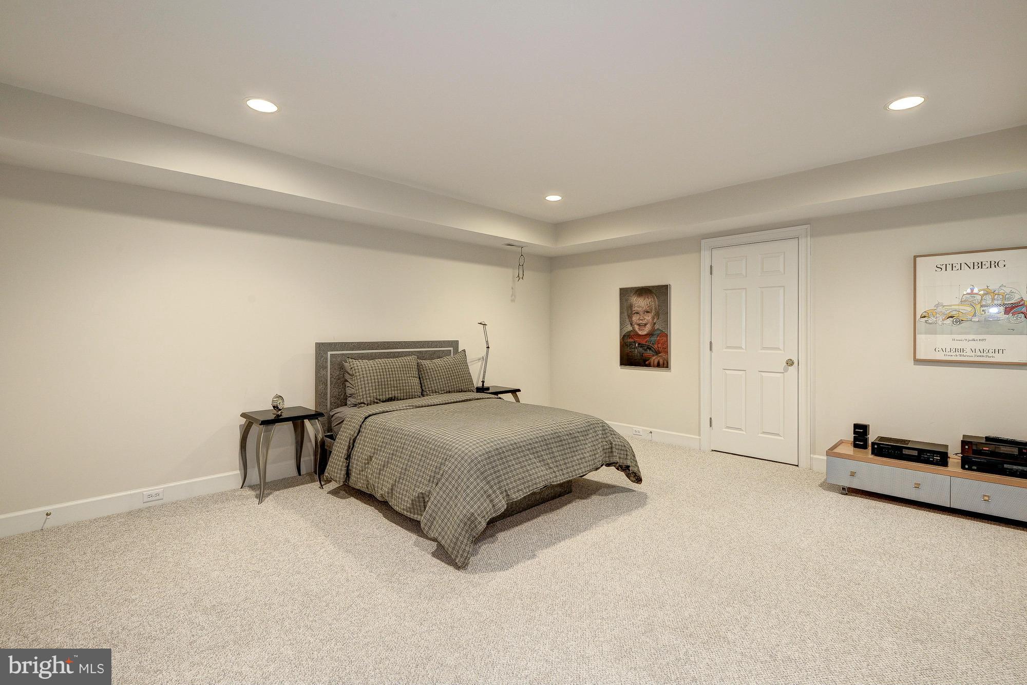 CHINQUAPIN - Residential