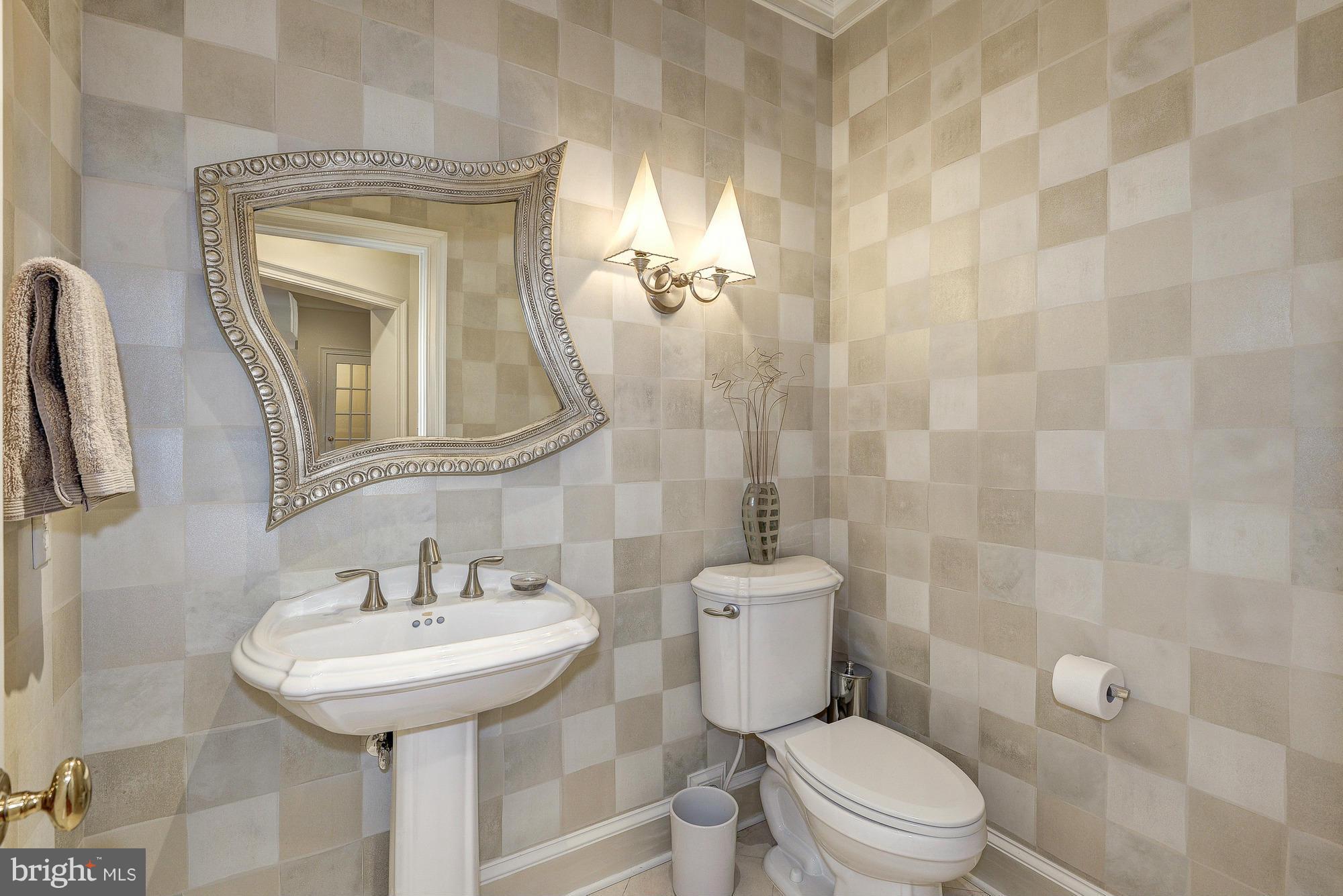 CHINQUAPIN - Residential