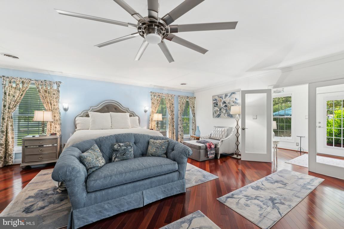 LIVINGSTON GROVE - Residential