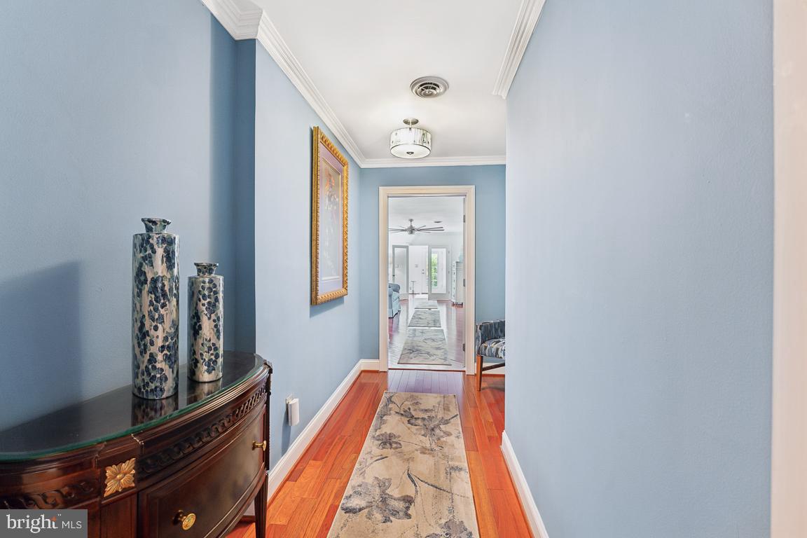 LIVINGSTON GROVE - Residential