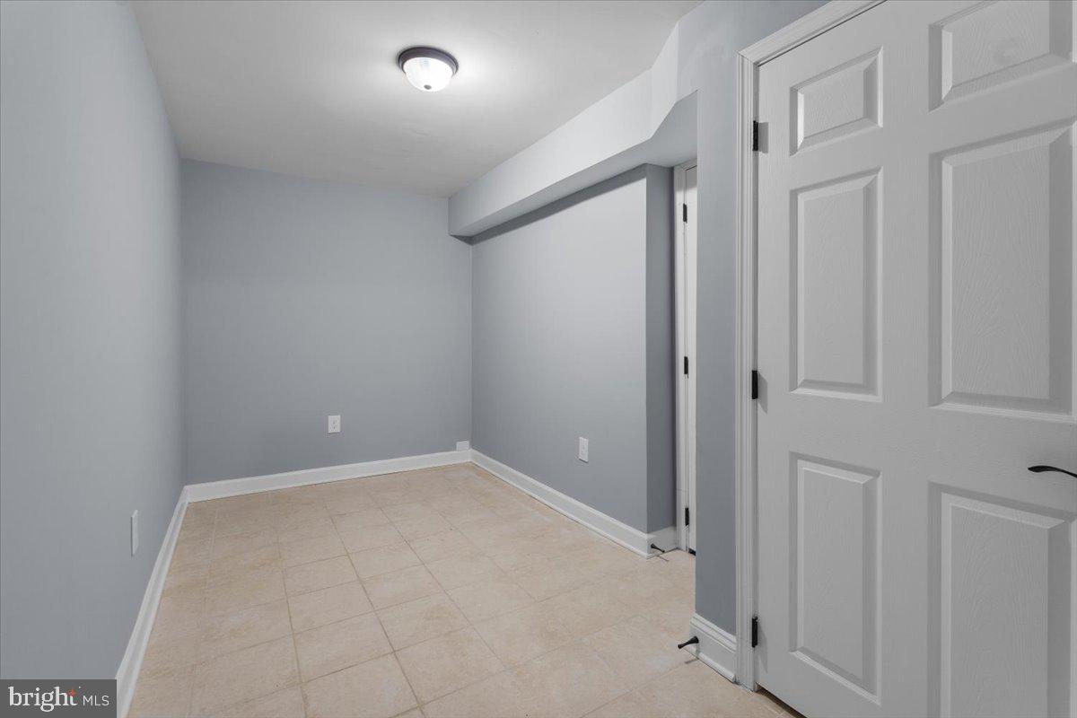 HIDDEN SPRING - Residential