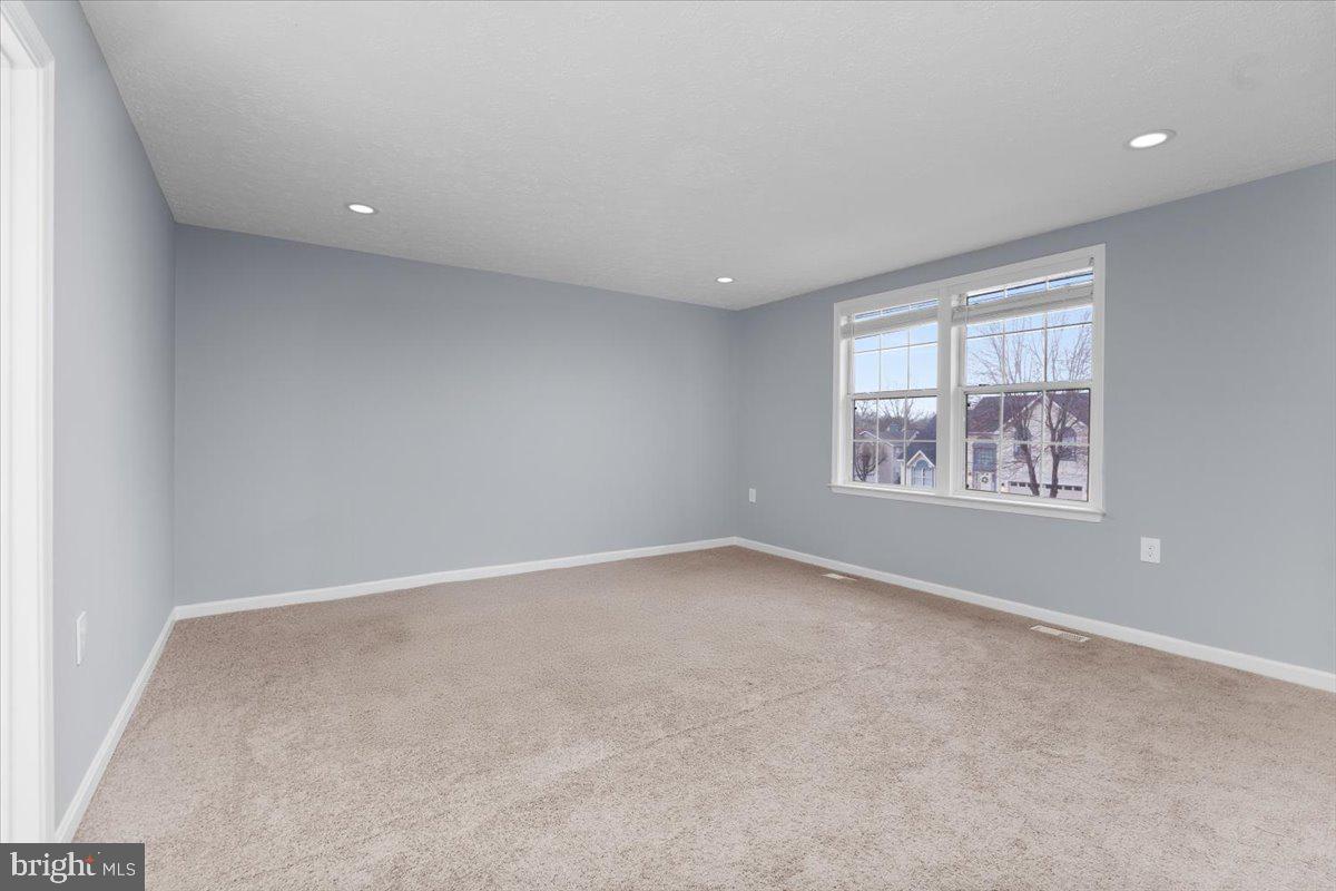 HIDDEN SPRING - Residential