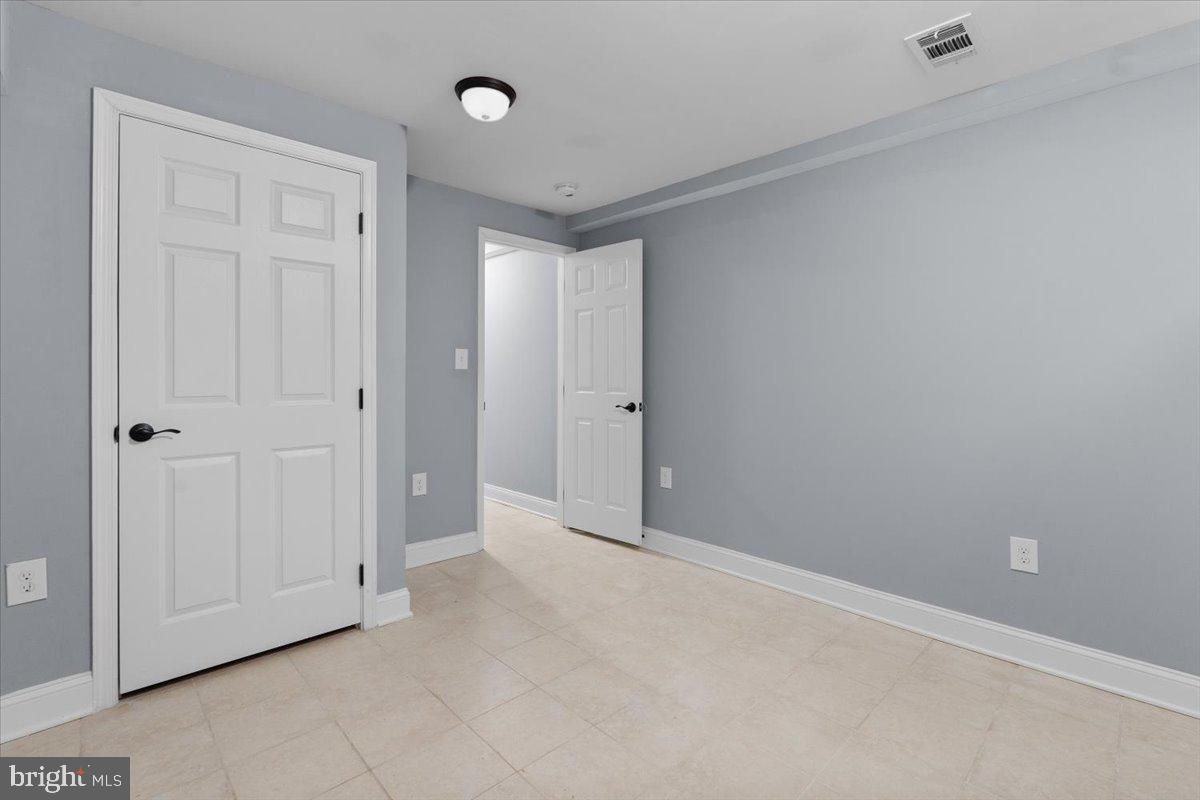 HIDDEN SPRING - Residential