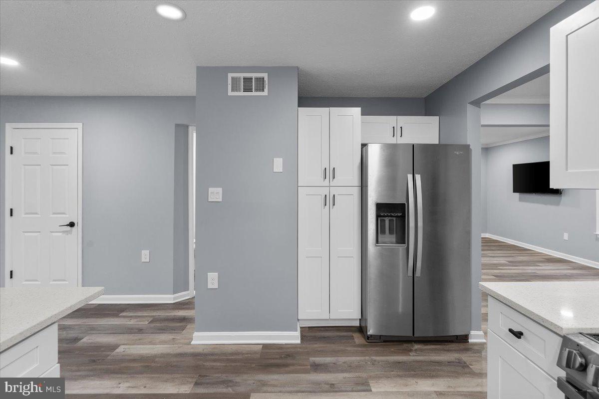 HIDDEN SPRING - Residential