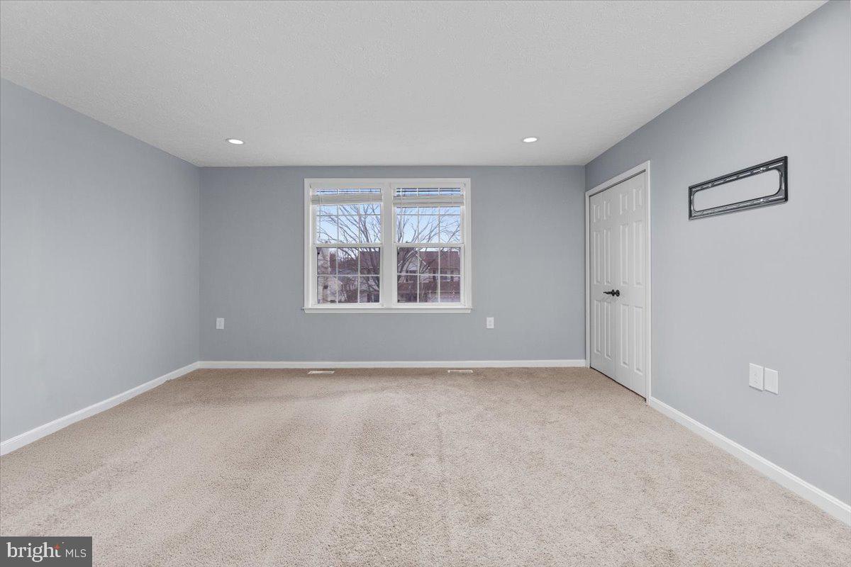 HIDDEN SPRING - Residential