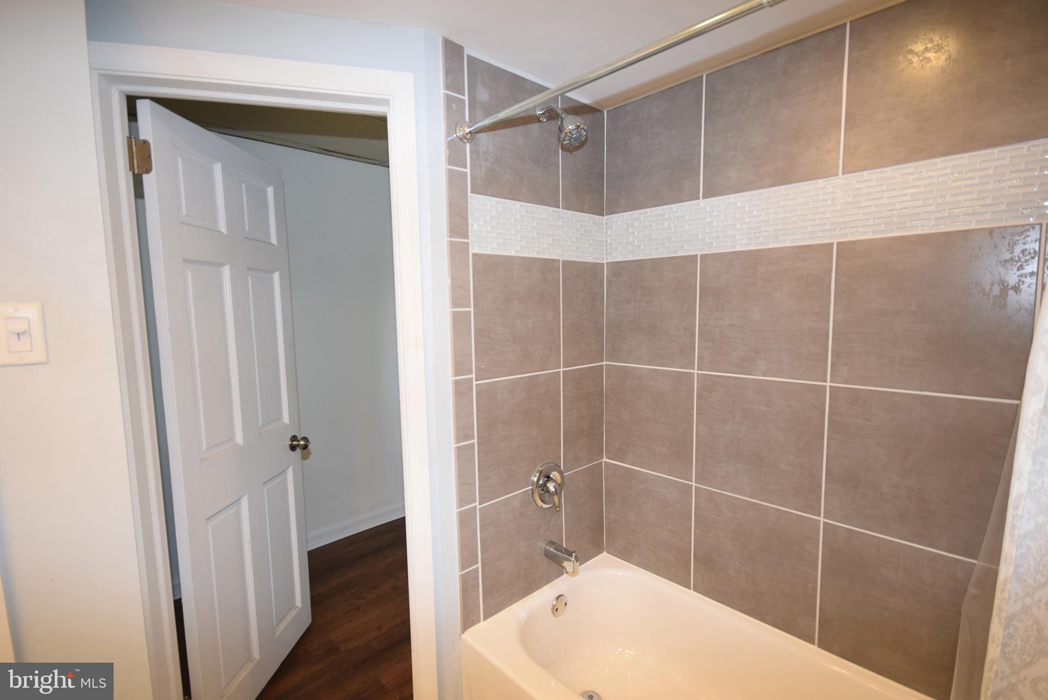 PASSYUNK SQUARE - Residential