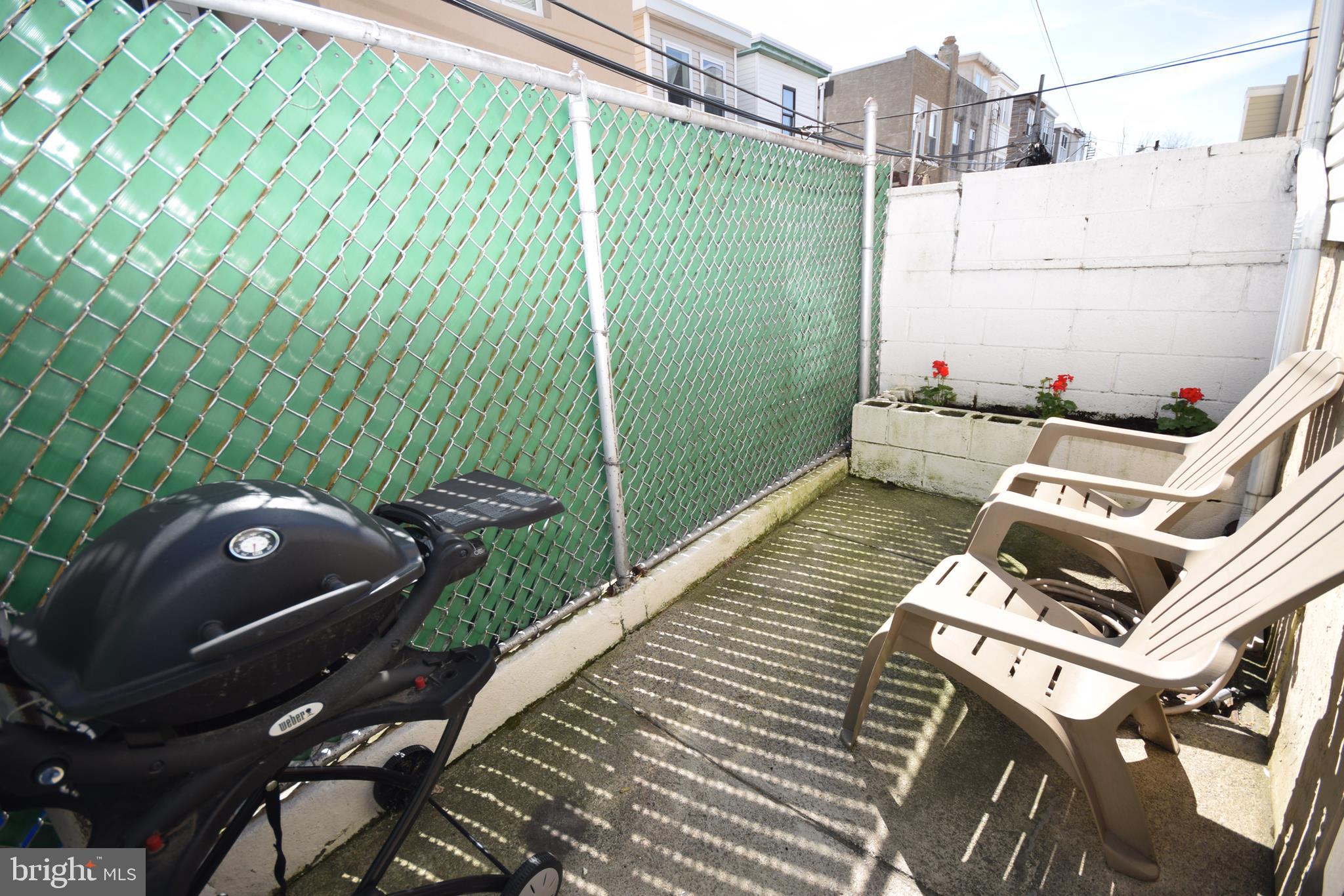 PASSYUNK SQUARE - Residential