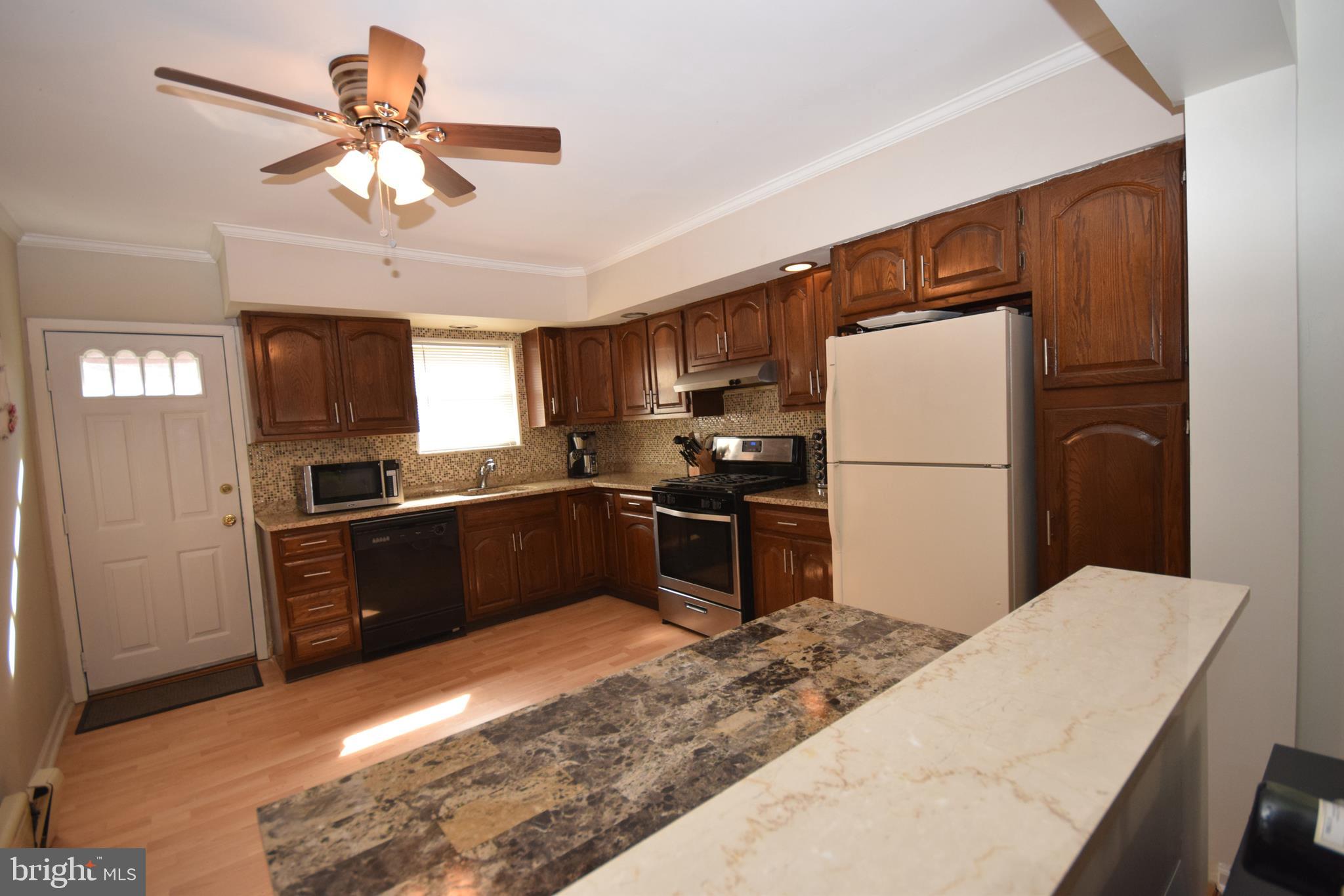 PASSYUNK SQUARE - Residential