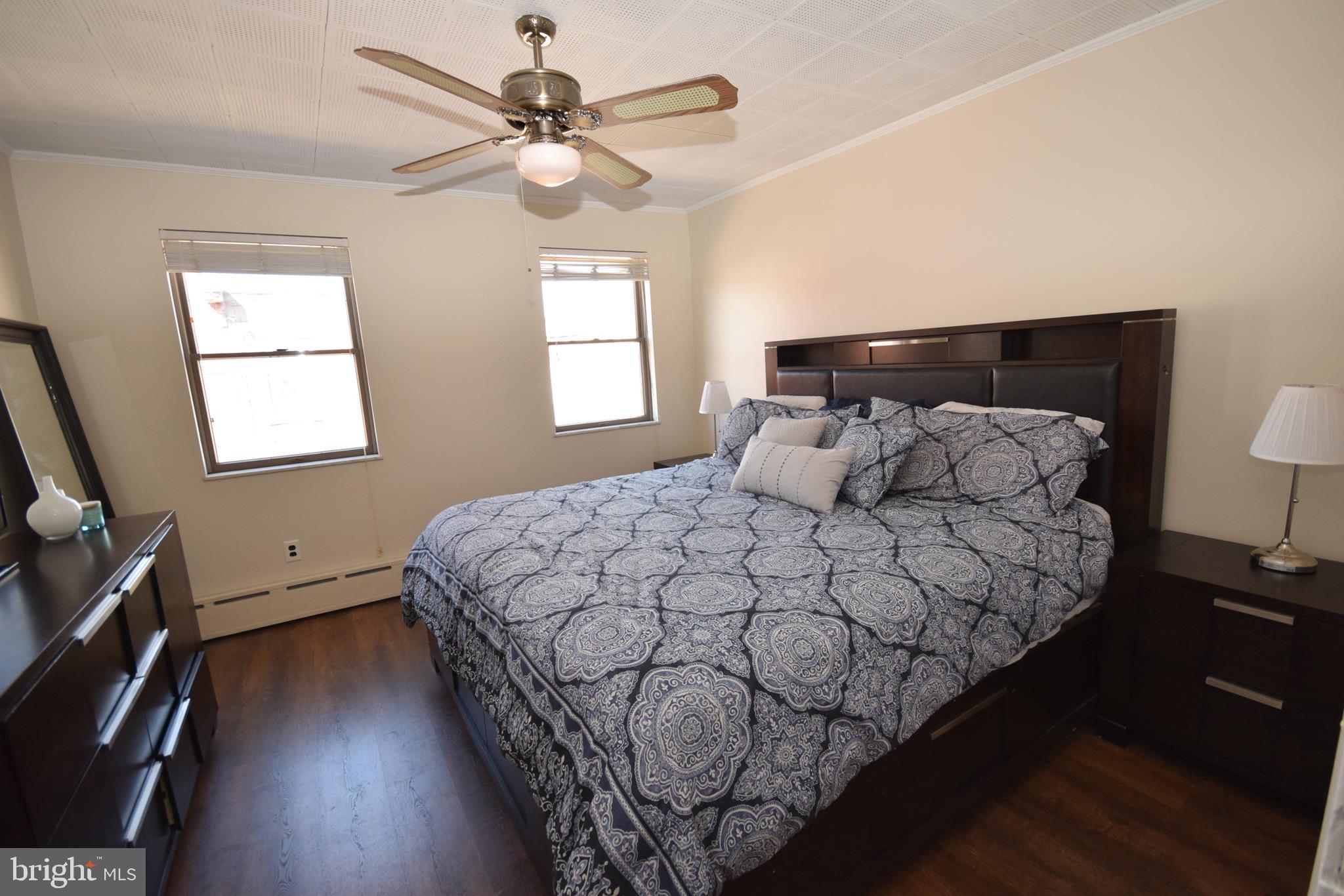 PASSYUNK SQUARE - Residential