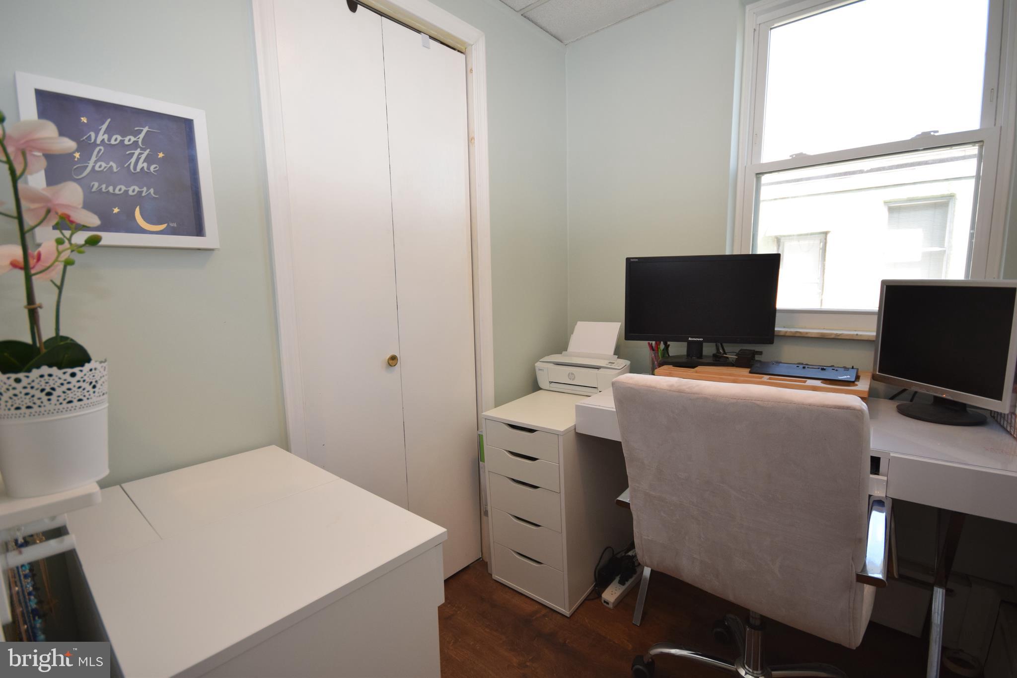 PASSYUNK SQUARE - Residential