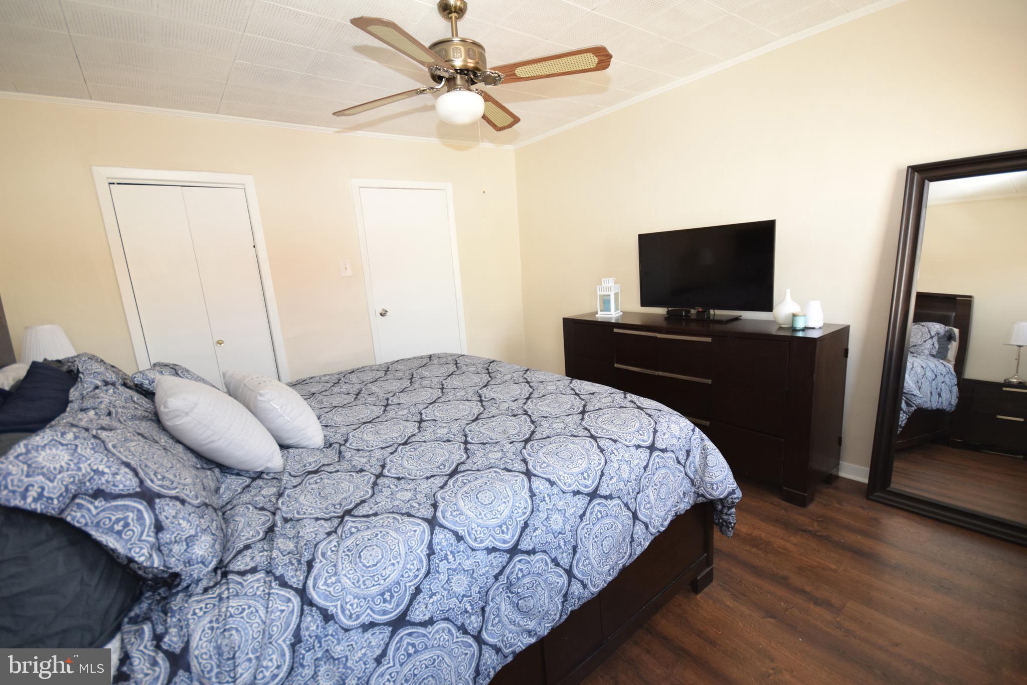 PASSYUNK SQUARE - Residential