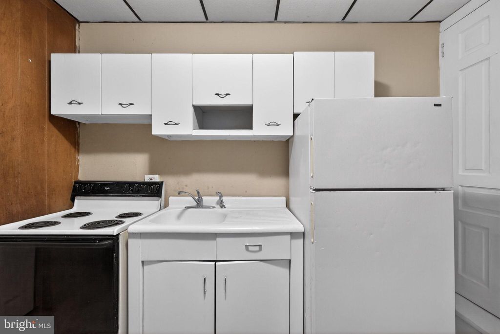 Photo of 827 N 10th Street #APT 1, READING, PA 19604 (MLS # PABK2068018)