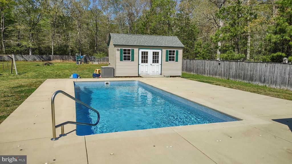 Photo of 43430 Browns Lane, LEONARDTOWN, MD 20650 (MLS # MDSM2031020)
