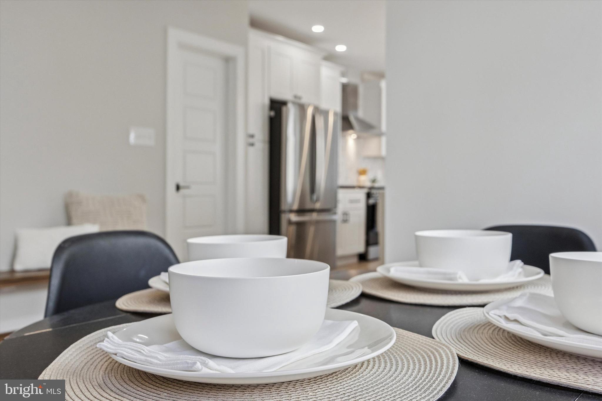 CAMELOT - Residential Lease