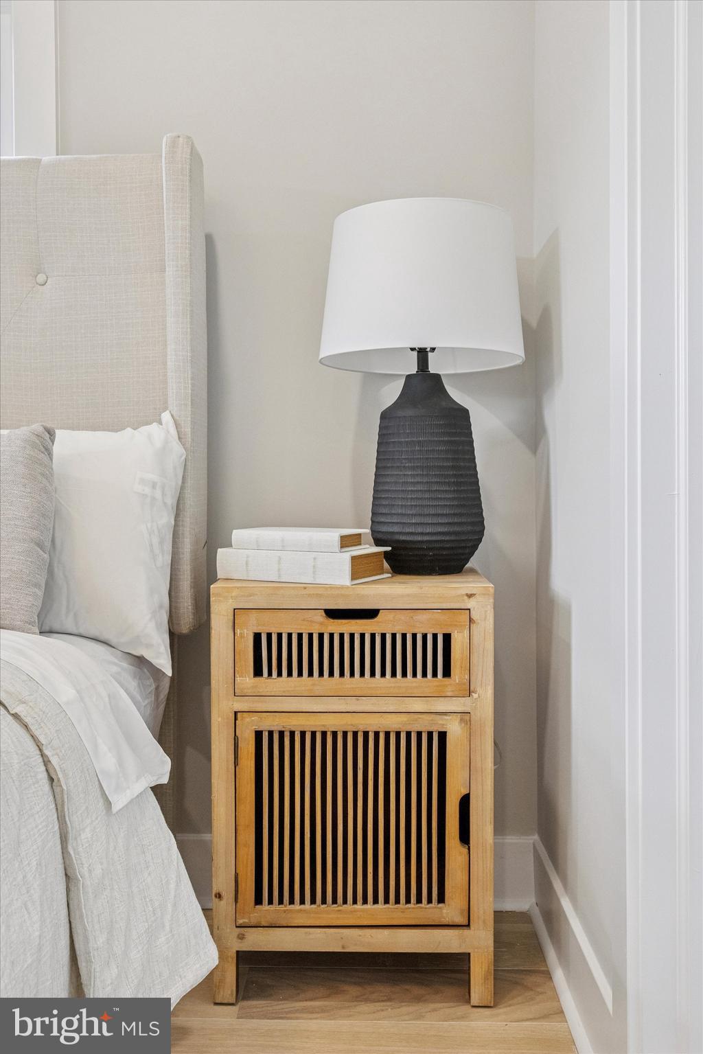 CAMELOT - Residential Lease