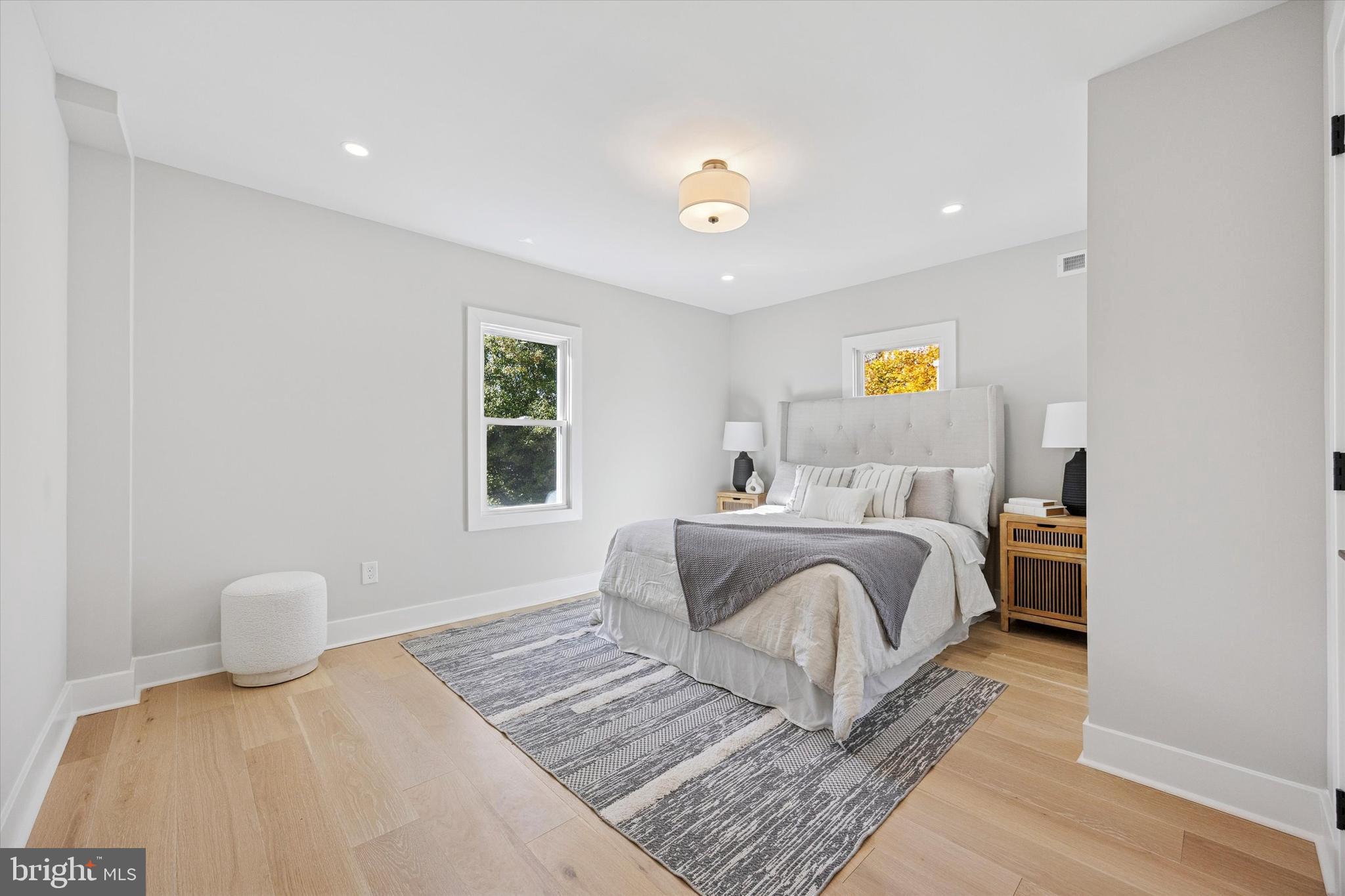 CAMELOT - Residential Lease