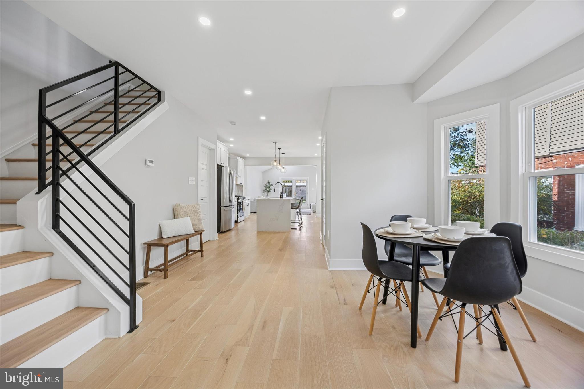 CAMELOT - Residential Lease