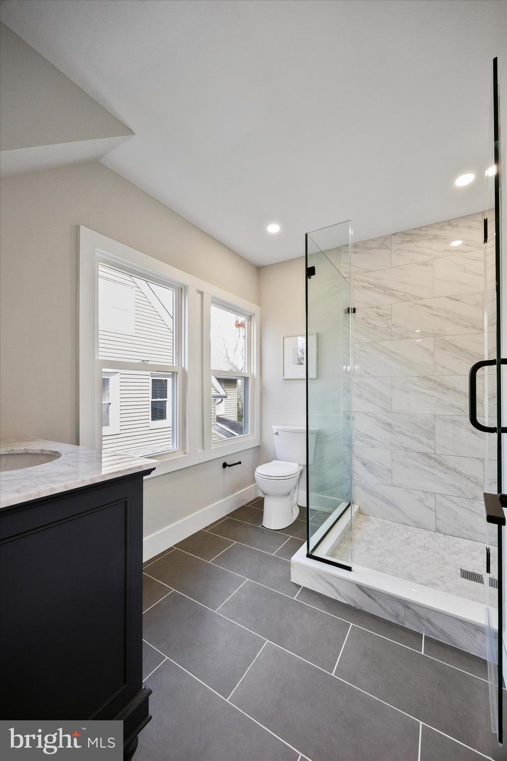 CAMELOT - Residential Lease