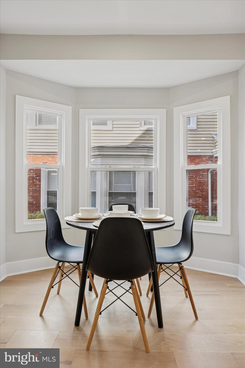 CAMELOT - Residential Lease