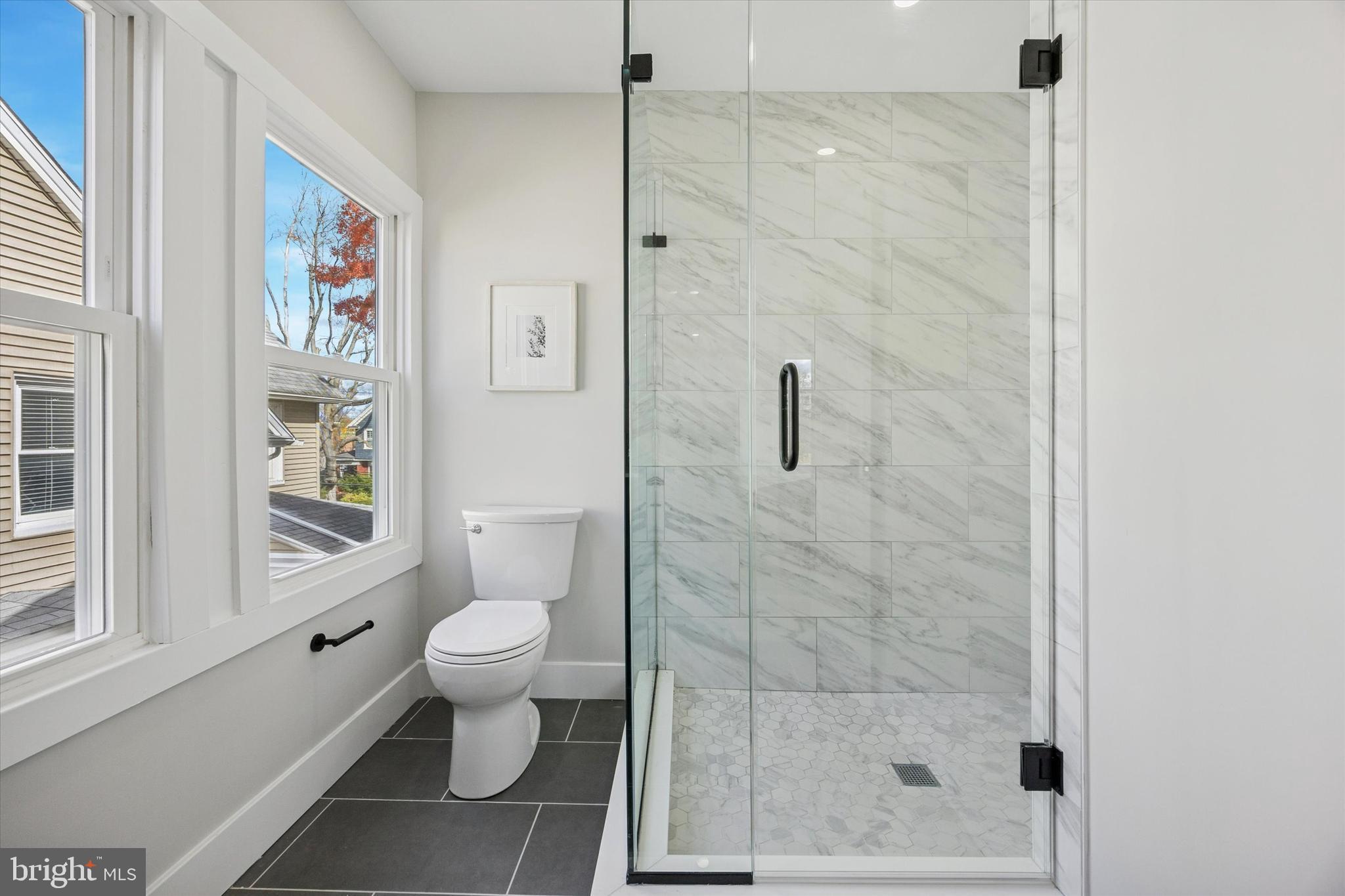 CAMELOT - Residential Lease