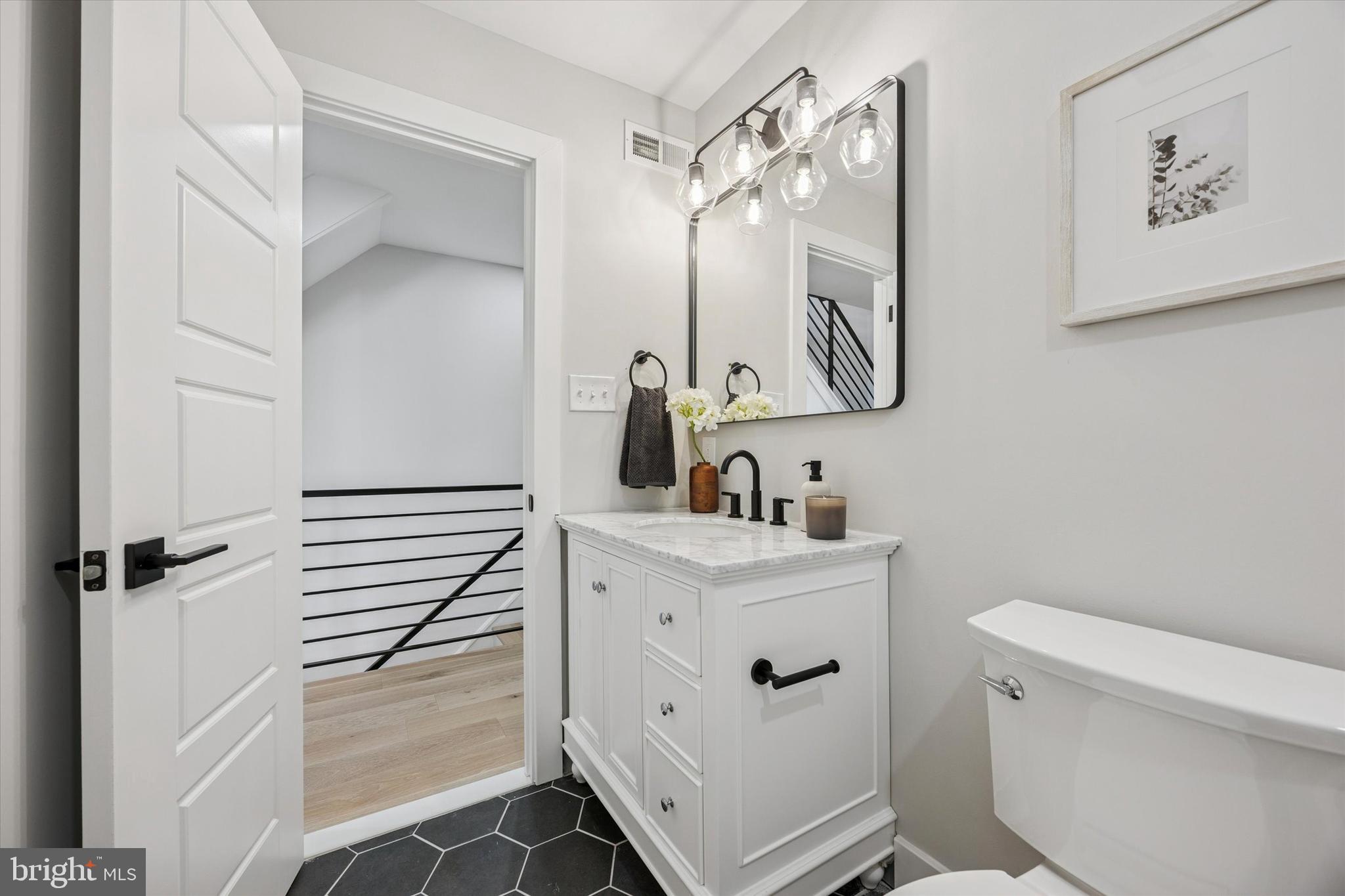 CAMELOT - Residential Lease