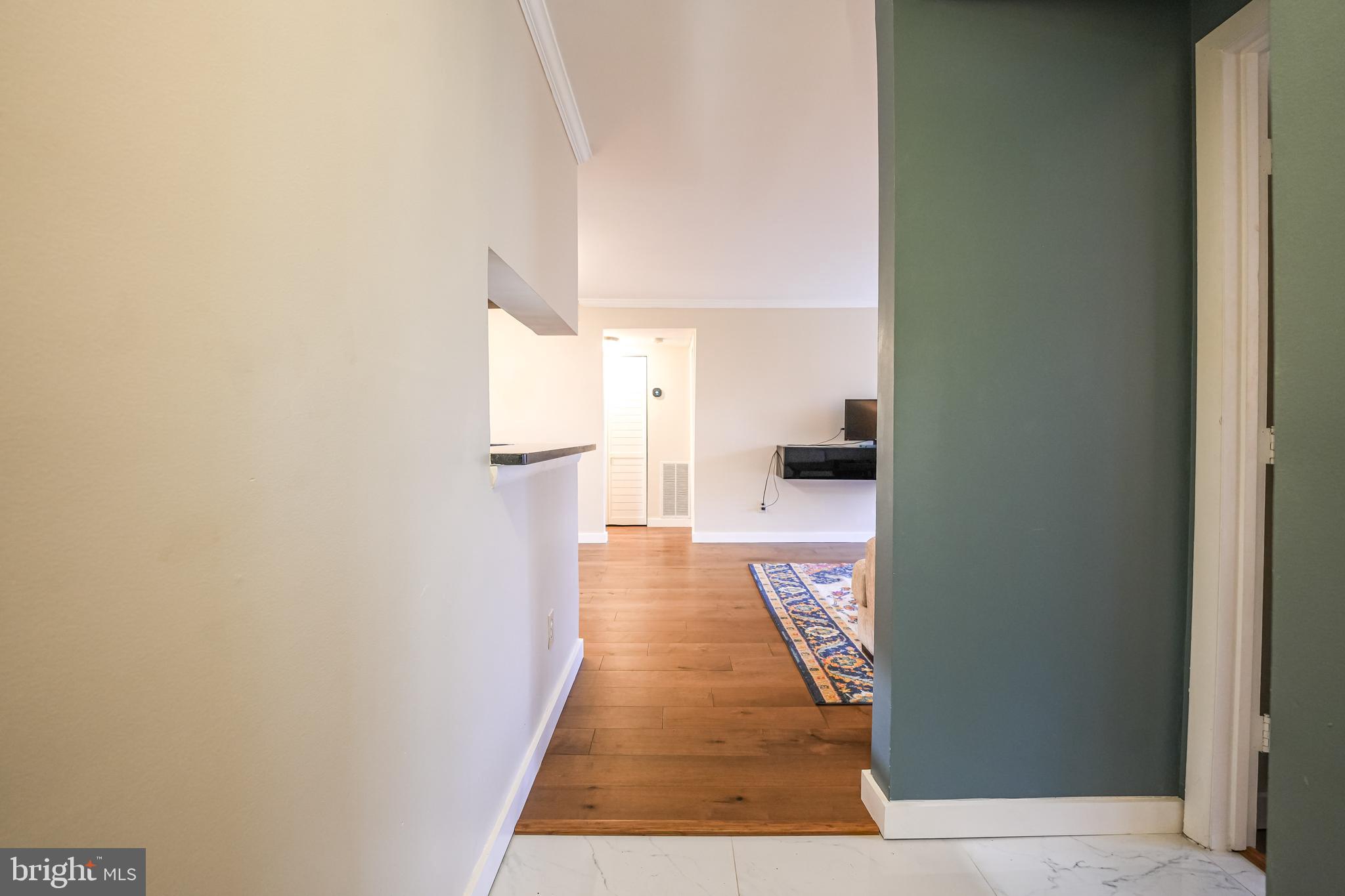 RESTON - Residential Lease