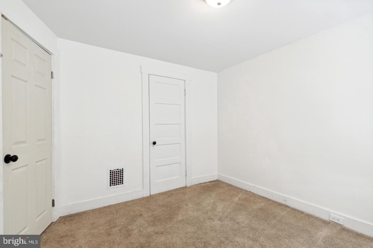 CURTIS BAY - Residential Lease