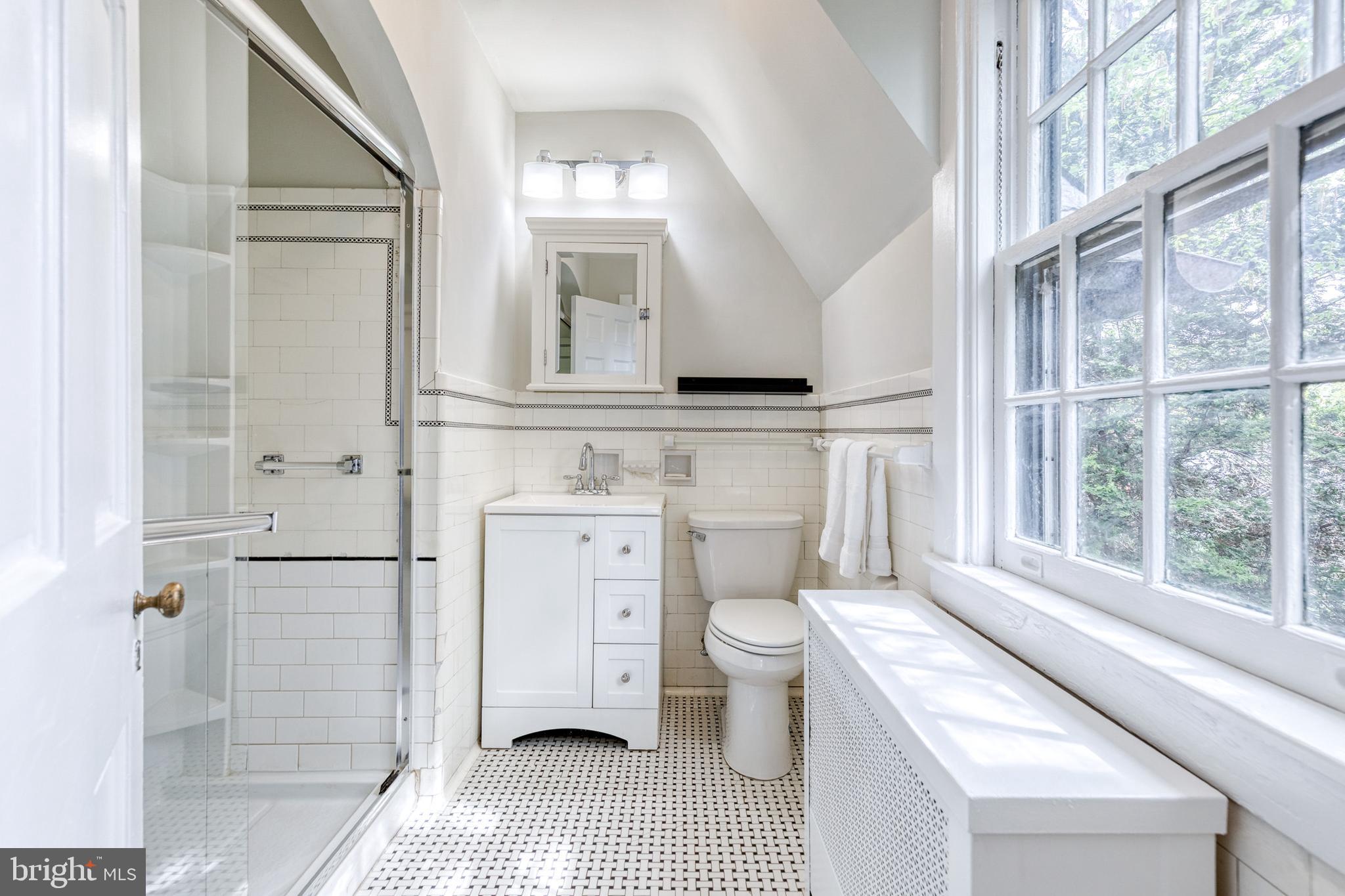 HOMELAND HISTORIC DISTRICT - Residential