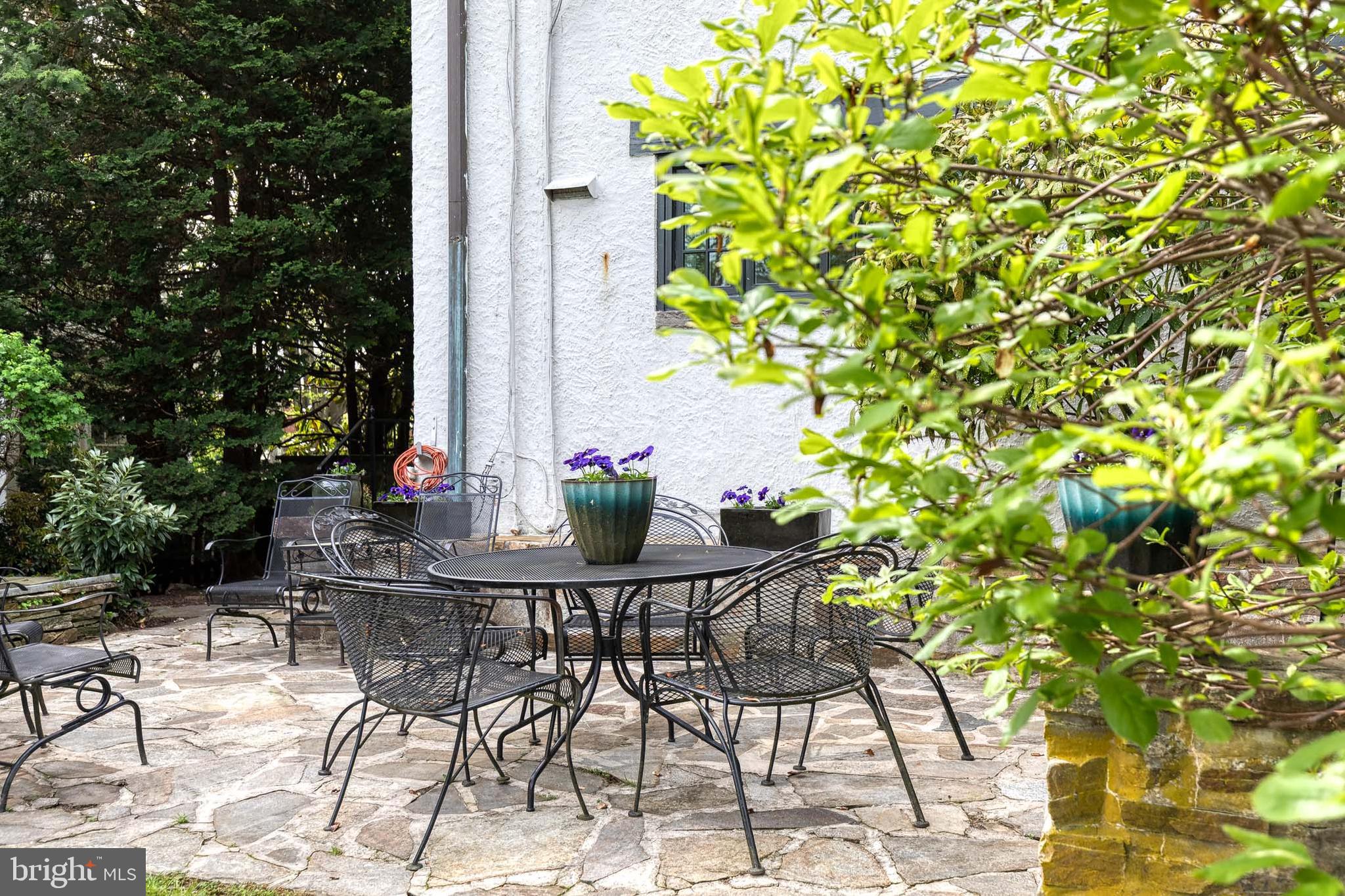 HOMELAND HISTORIC DISTRICT - Residential