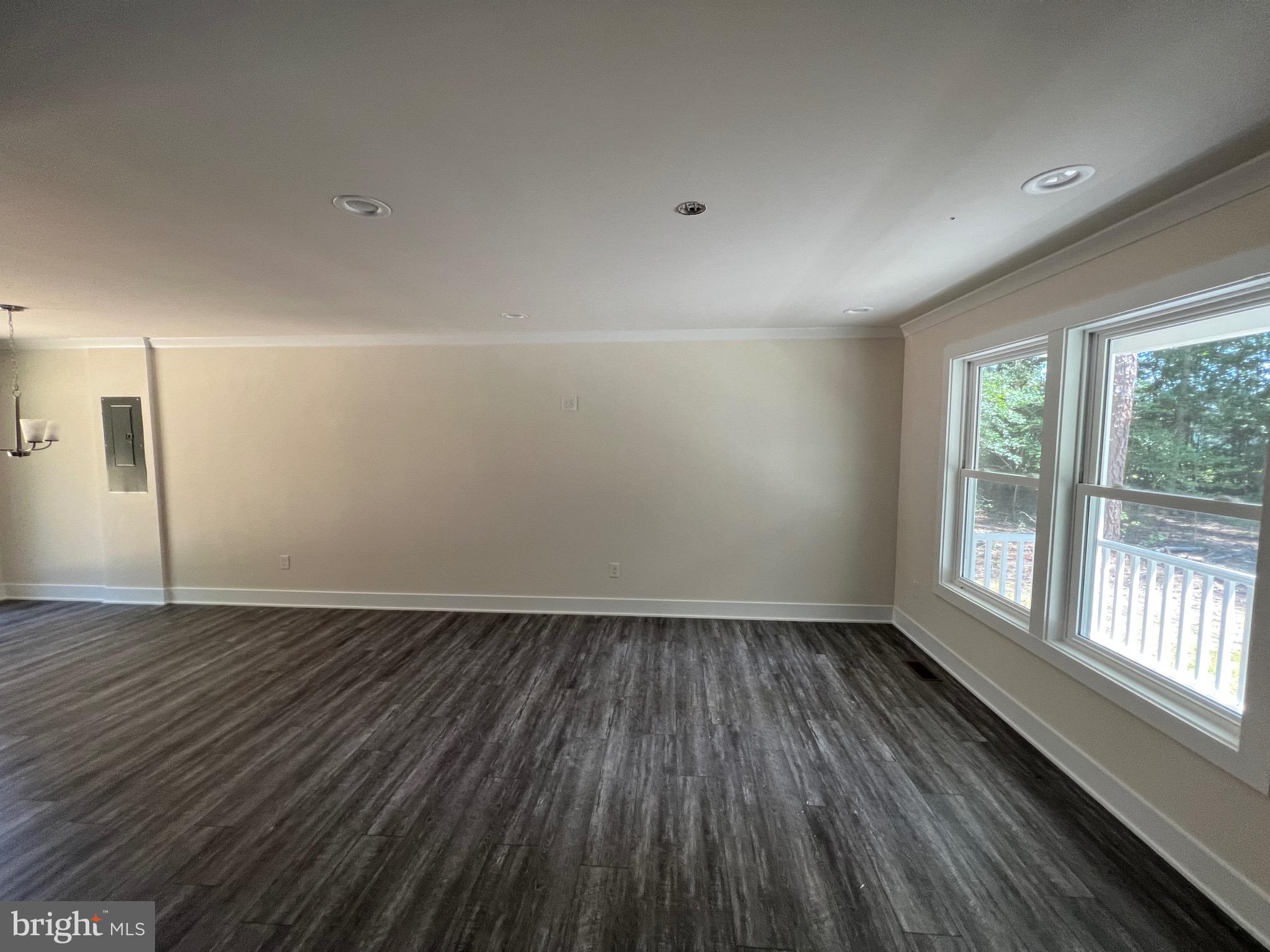 GLEBE HARBOR - Residential