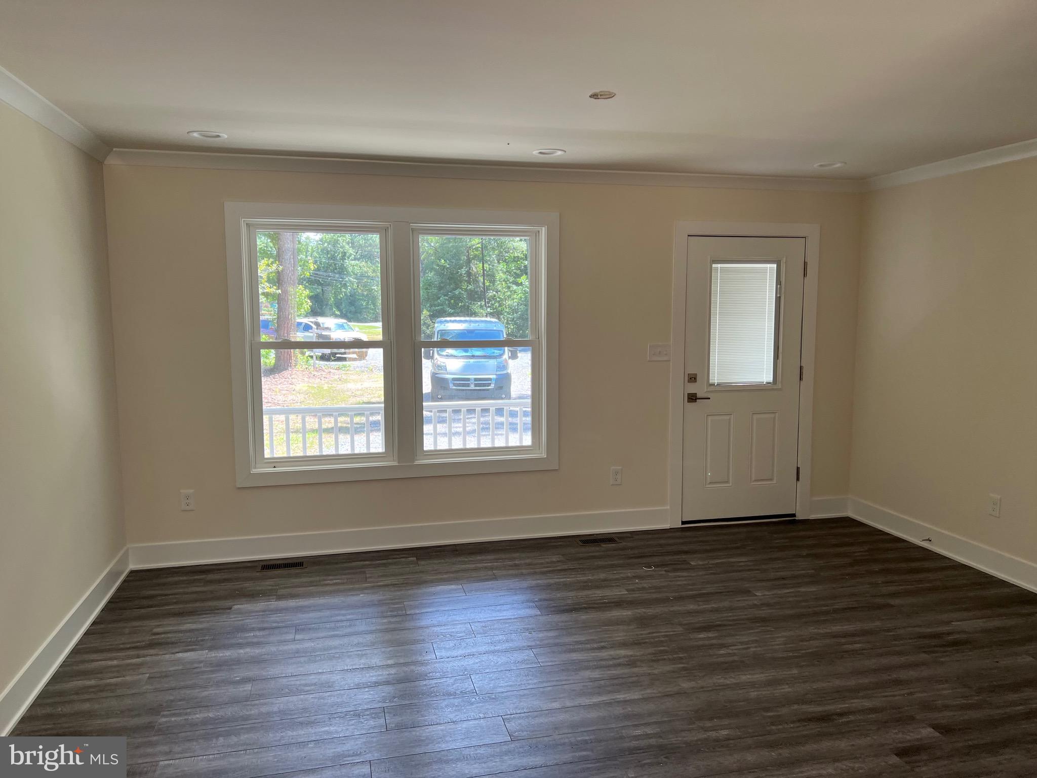 GLEBE HARBOR - Residential