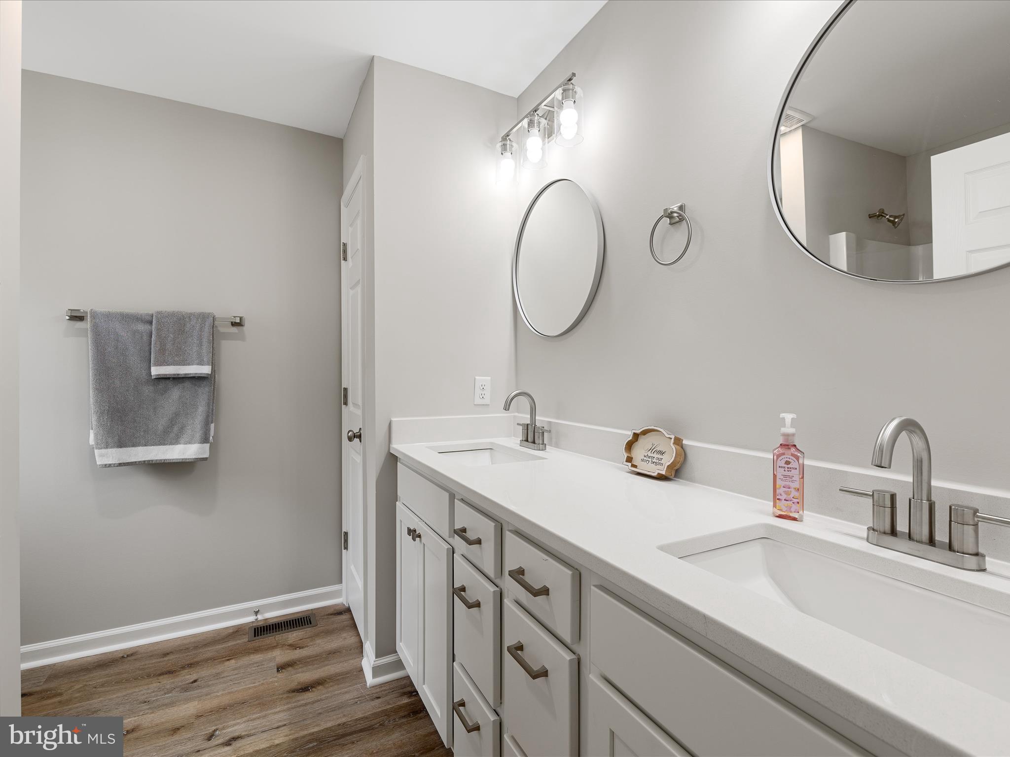 WILDE ACRES - Residential