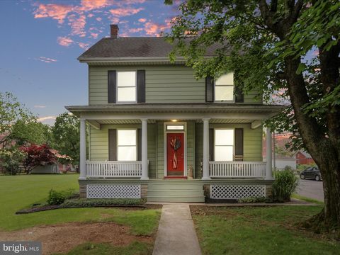 1820 PHILADELPHIA AVENUE CHAMBERSBURG PA 17201