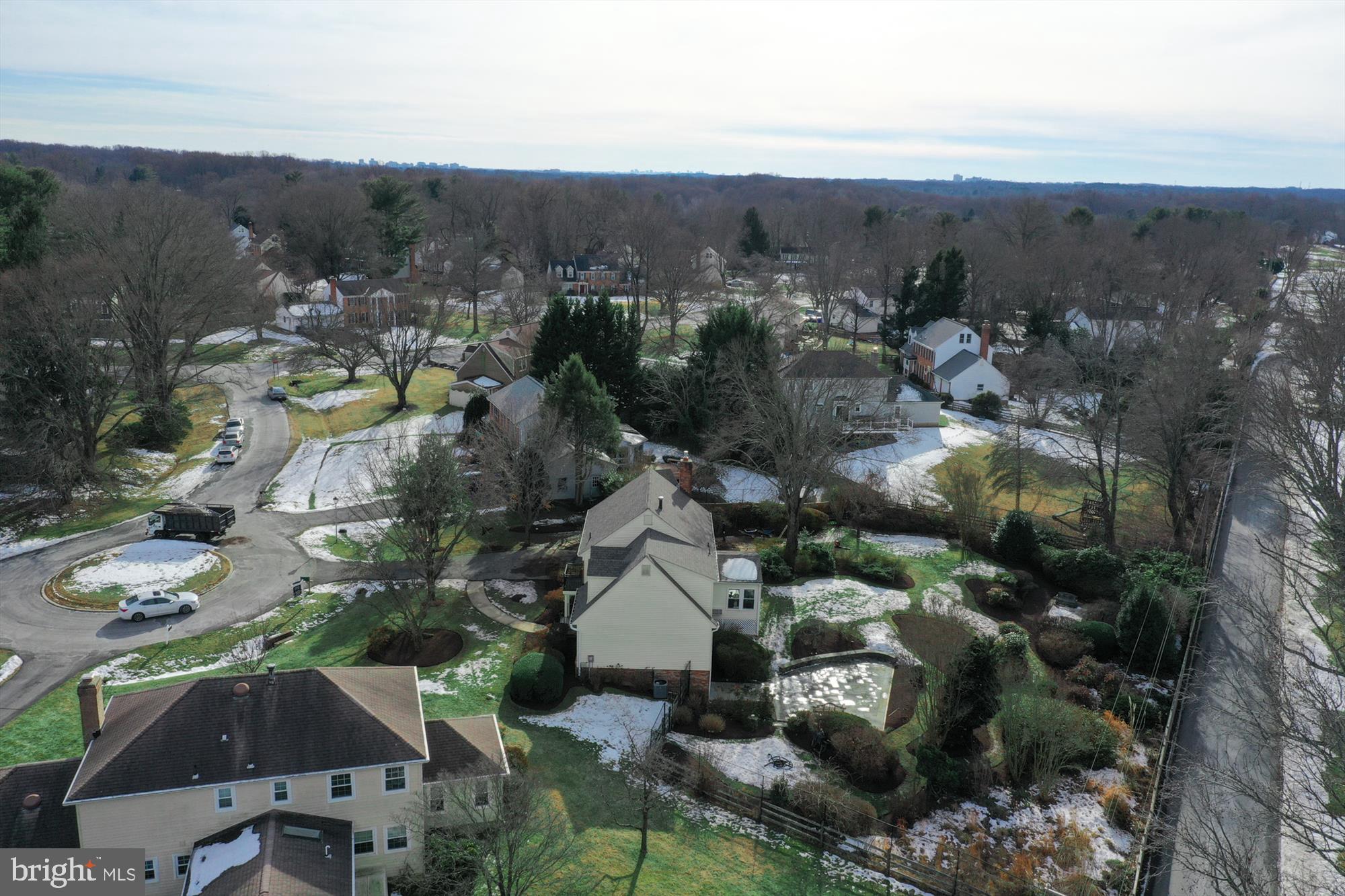 NORBECK ESTATES - Residential