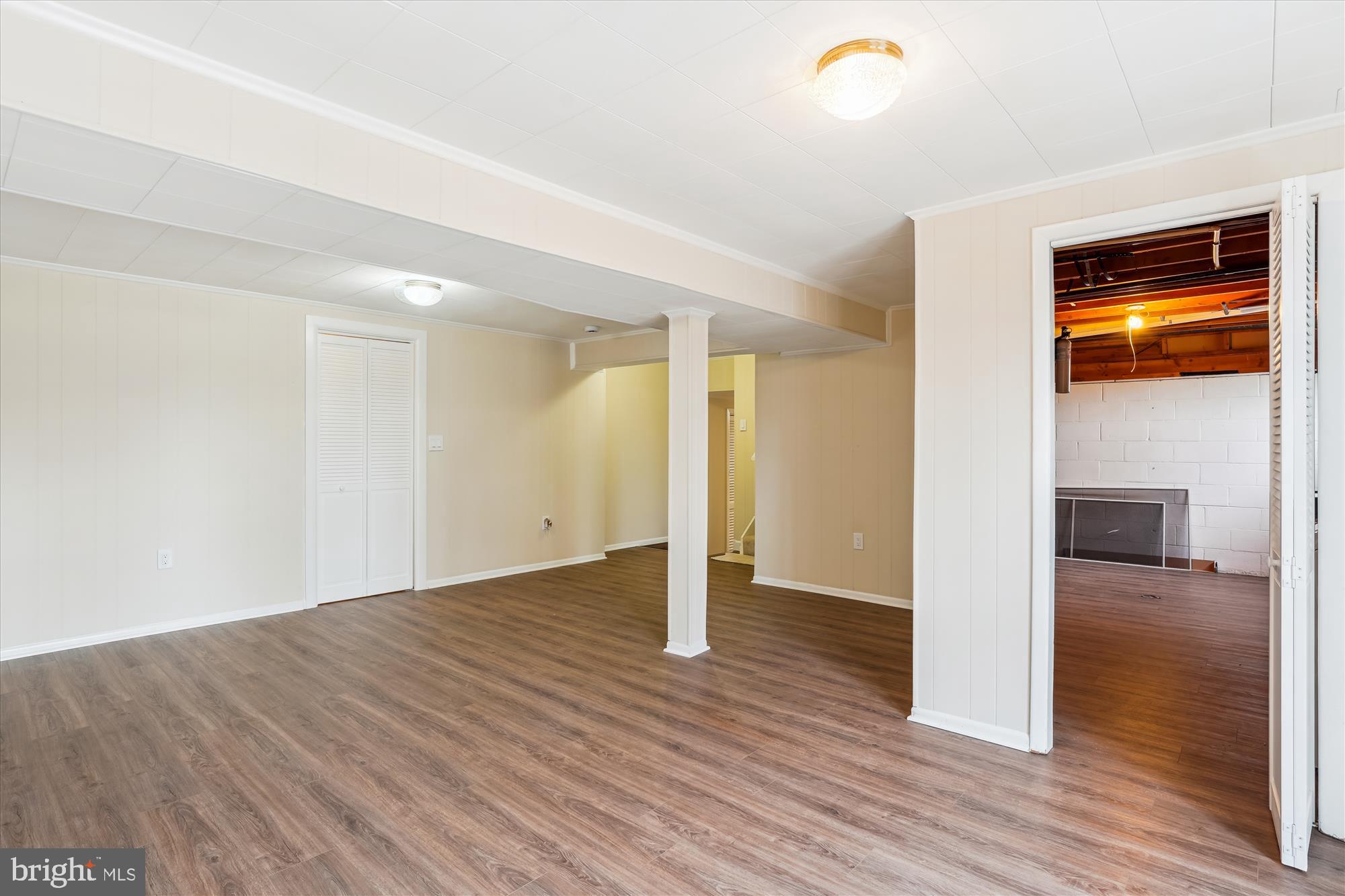 NORBECK ESTATES - Residential